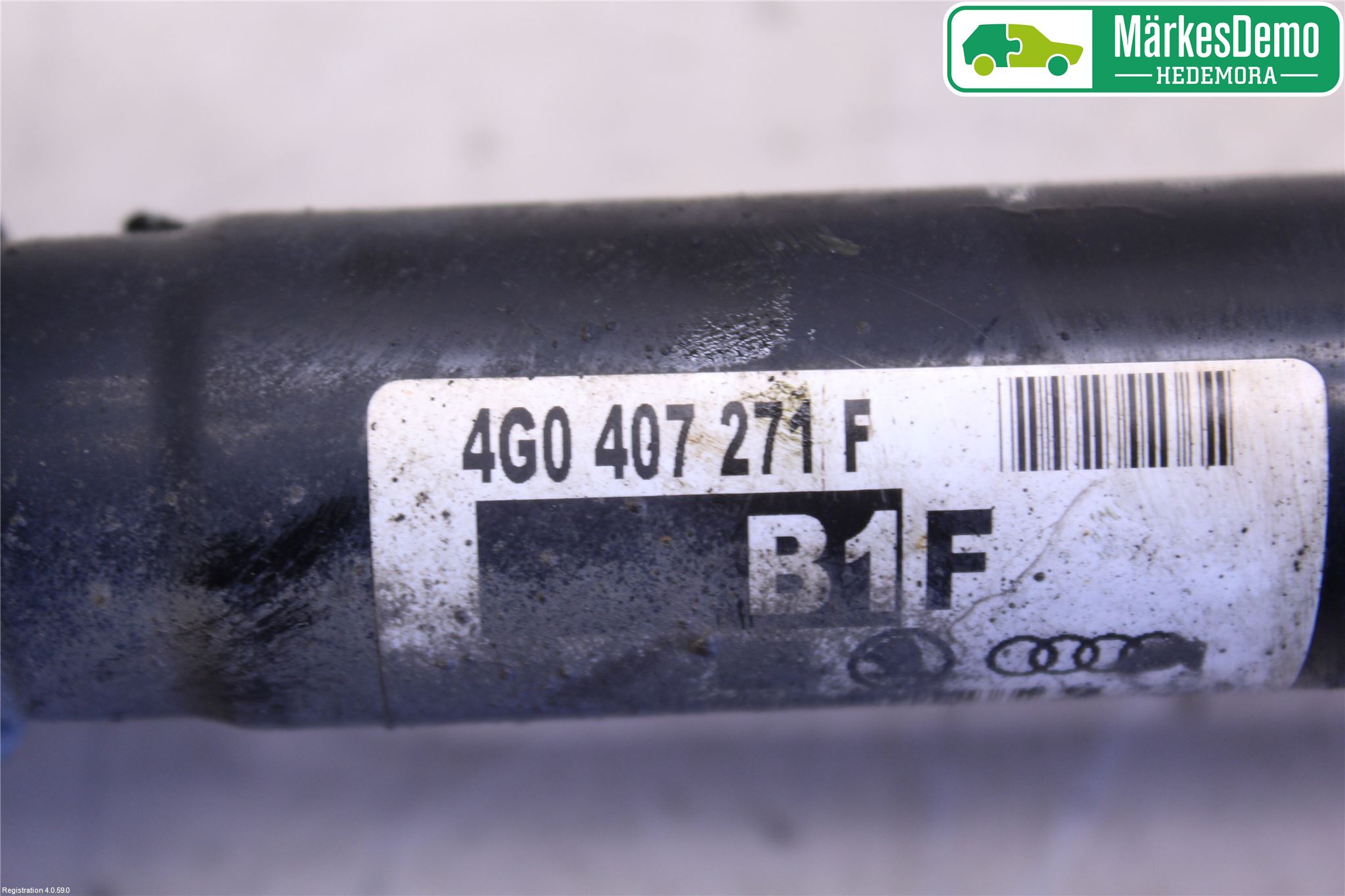 Audi Q5 09-16 Drivaxel Fram Vänster
