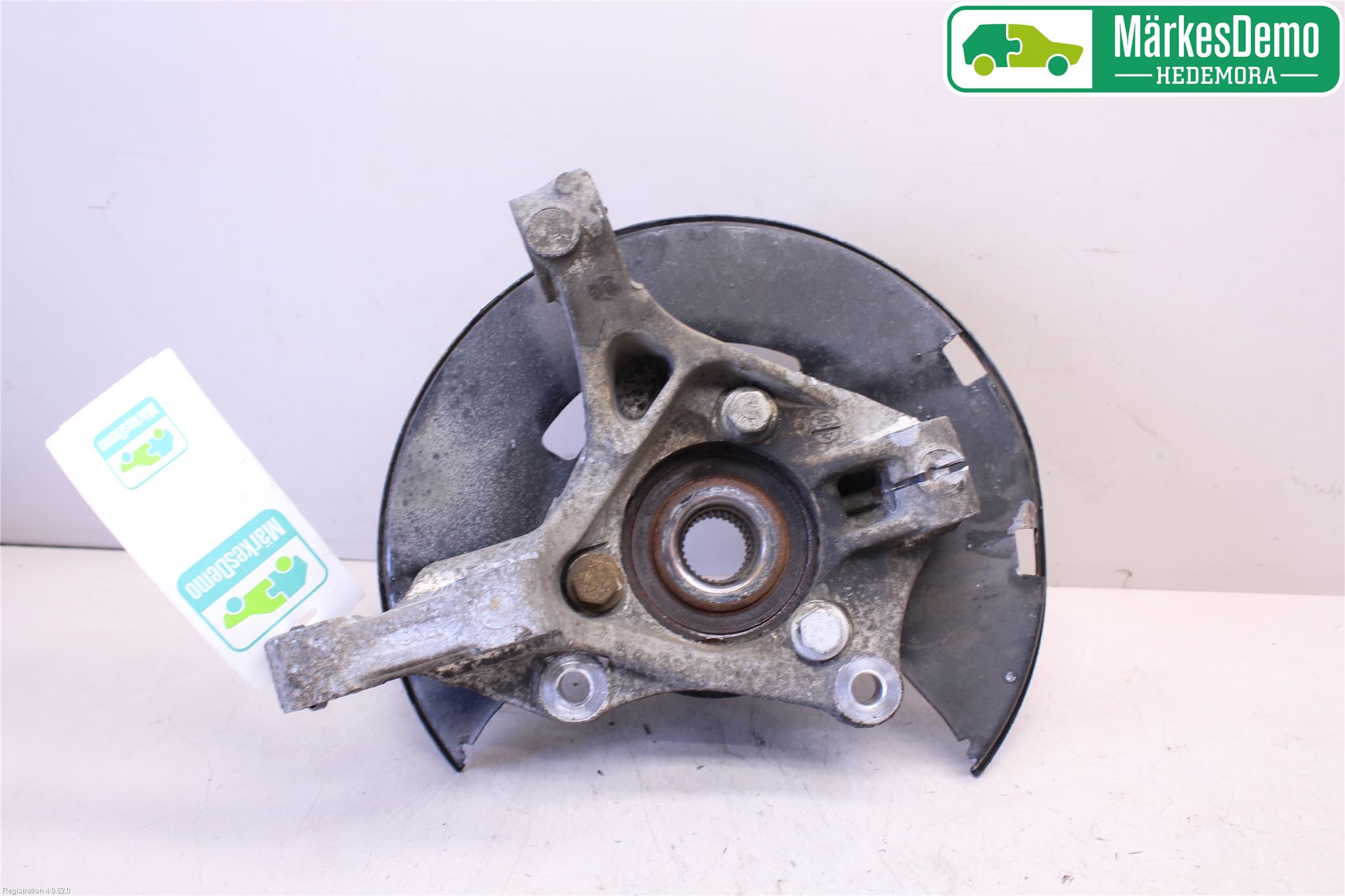 Opel ASTRA J 10-15 Styrspindel Lagerhus Hö
