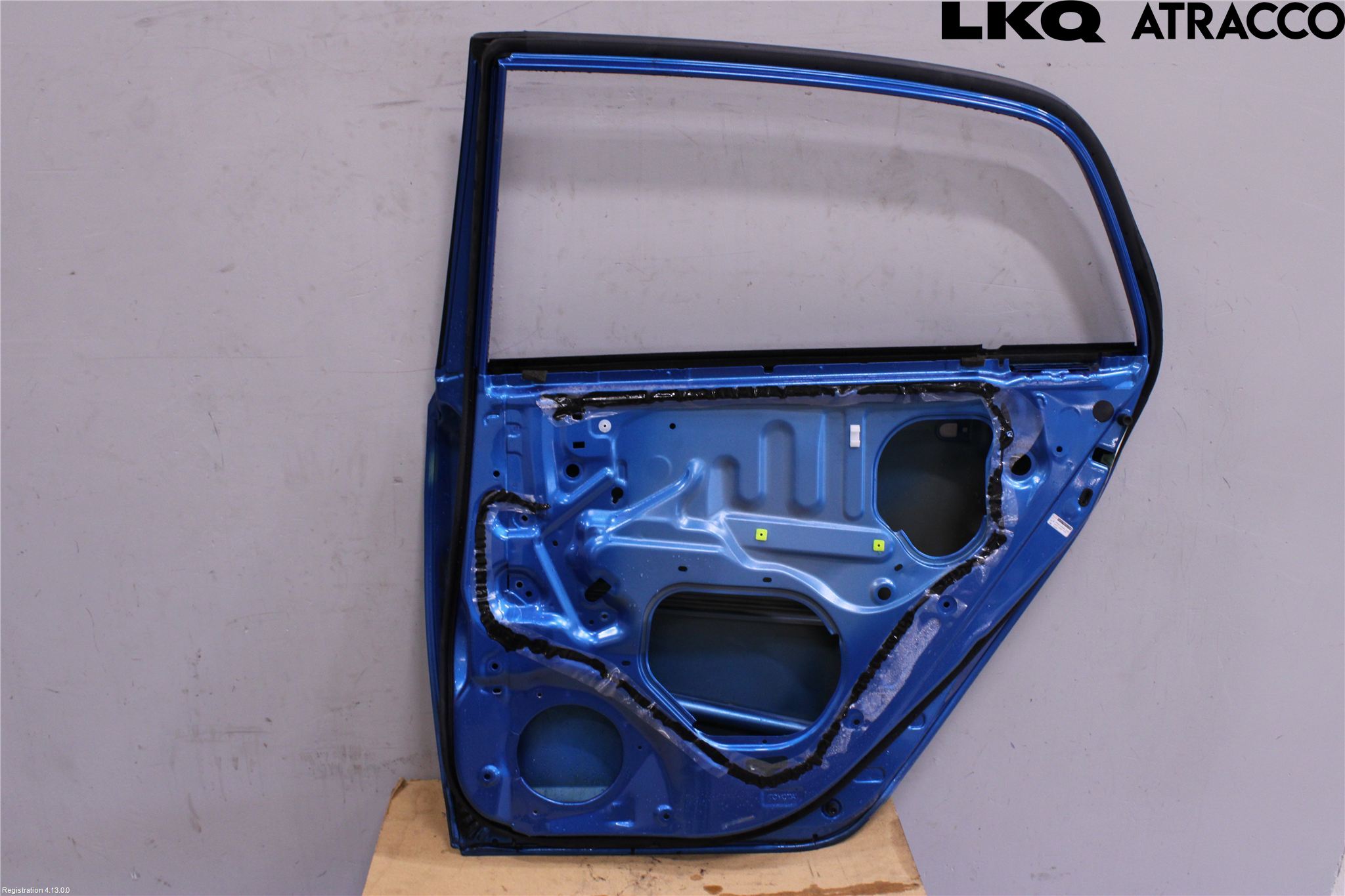 Toyota COROLLA 02-07 Dörr Bak Höger