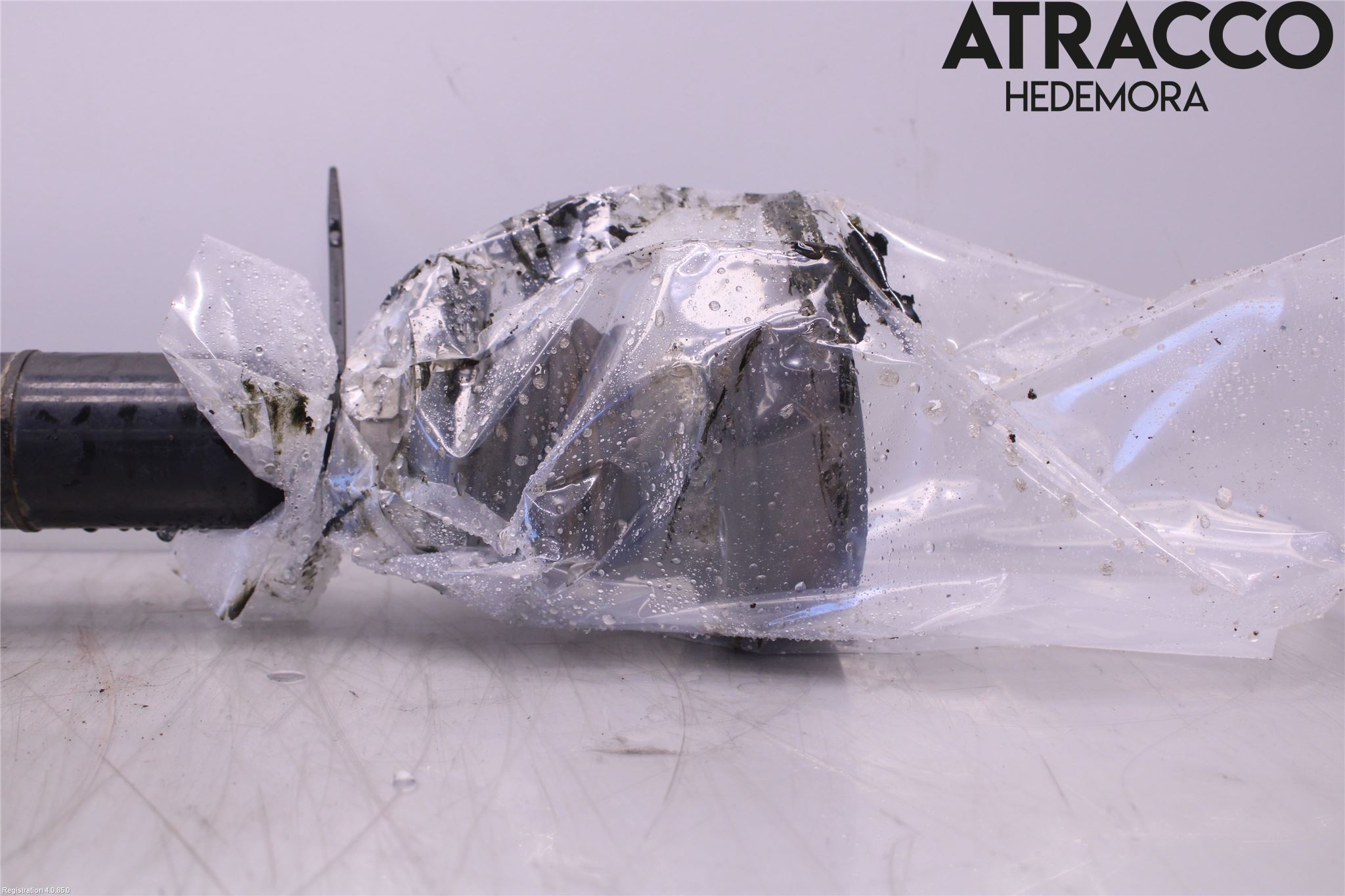 Volkswagen VW SCIROCCO 09-17 Drivaxel Fram Höger