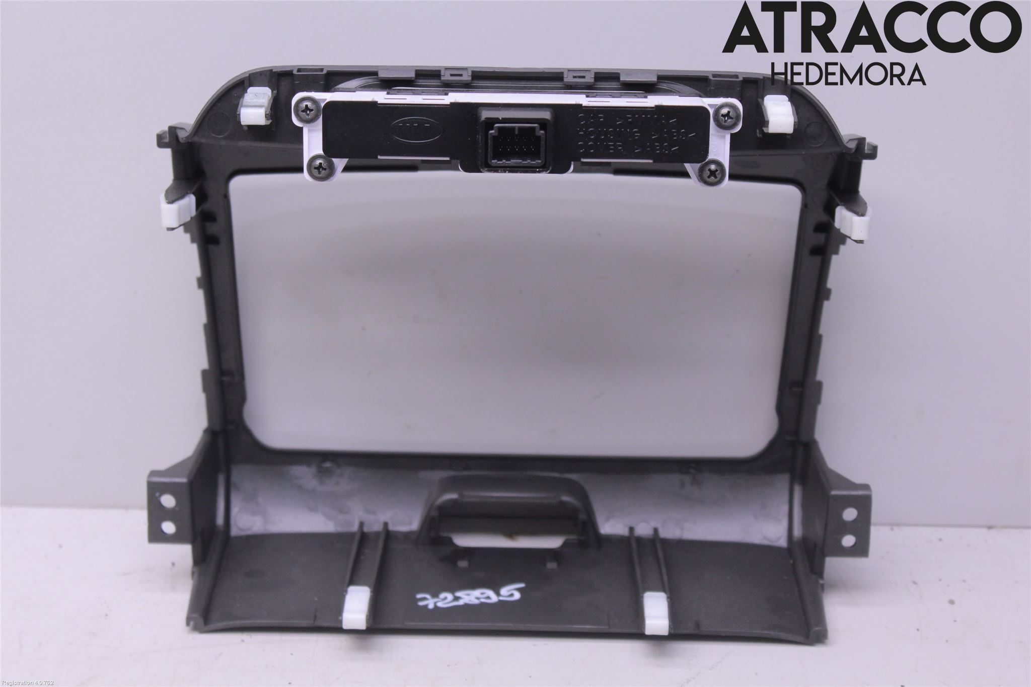Kia SPORTAGE (SL) 11-15 Instrument-Radio Sarg