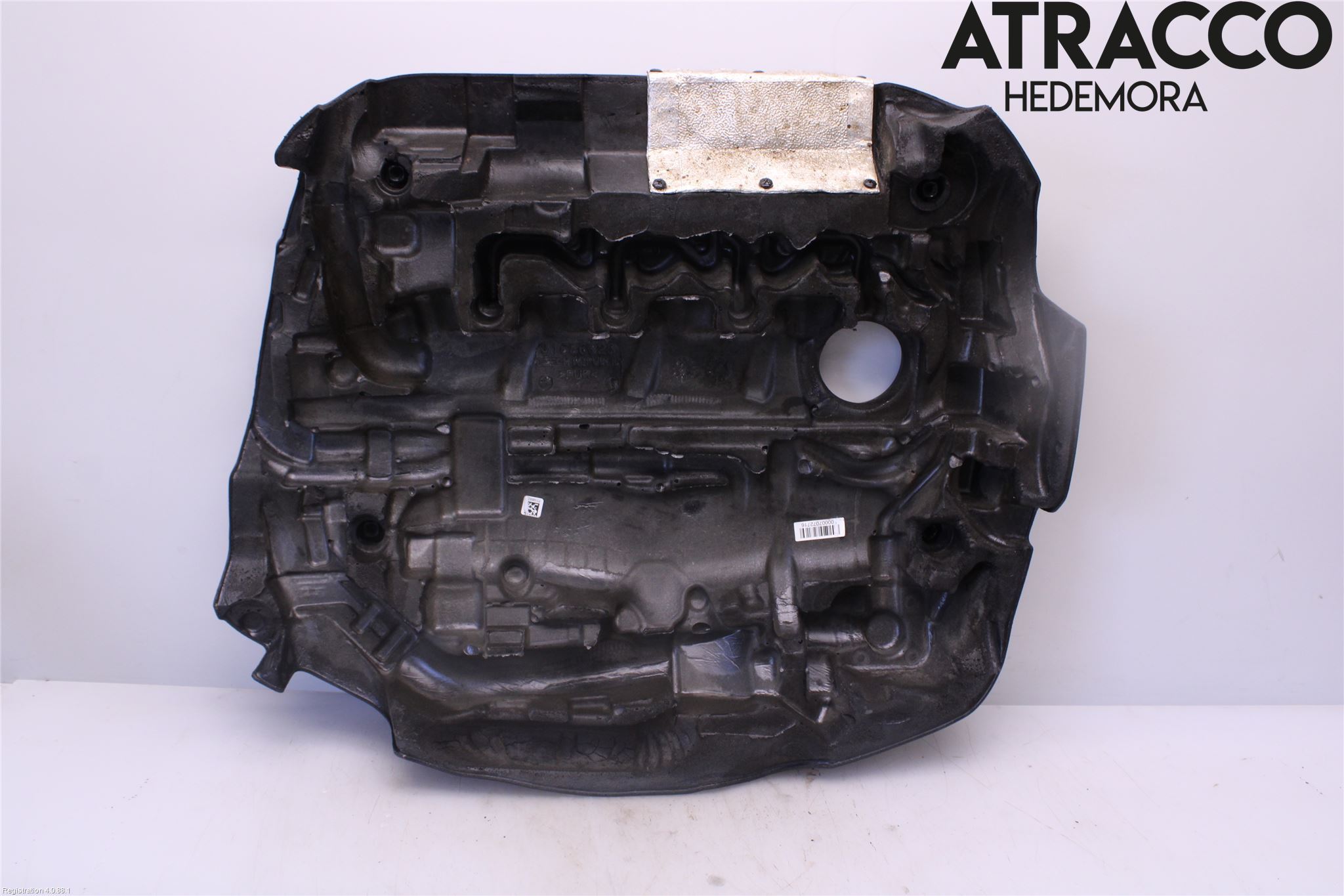 Volvo V90 17->> Motorkåpa