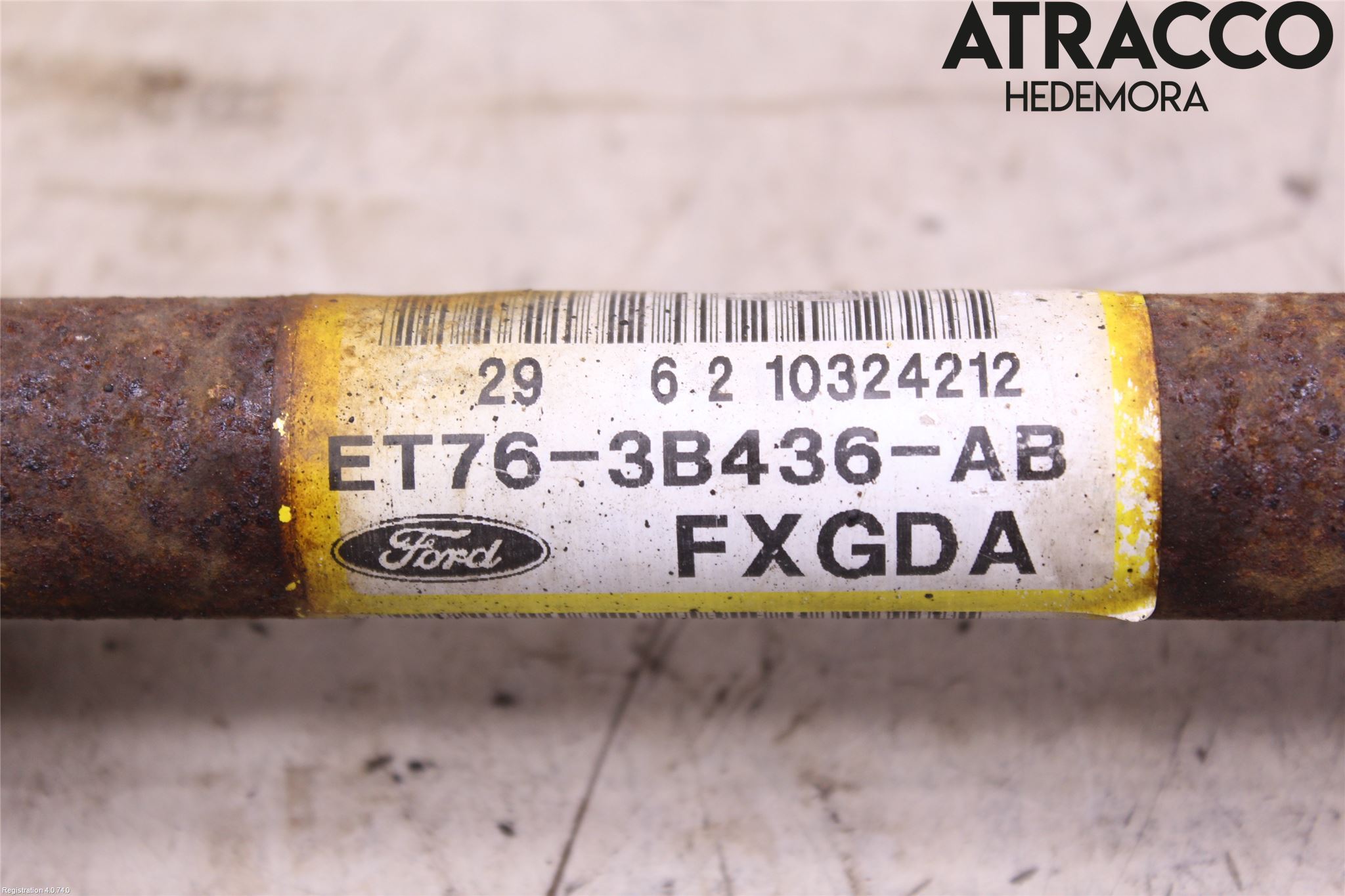 Ford TRANSIT/TOURNEO COURIER 13-23 Drivaxel Fram Höger