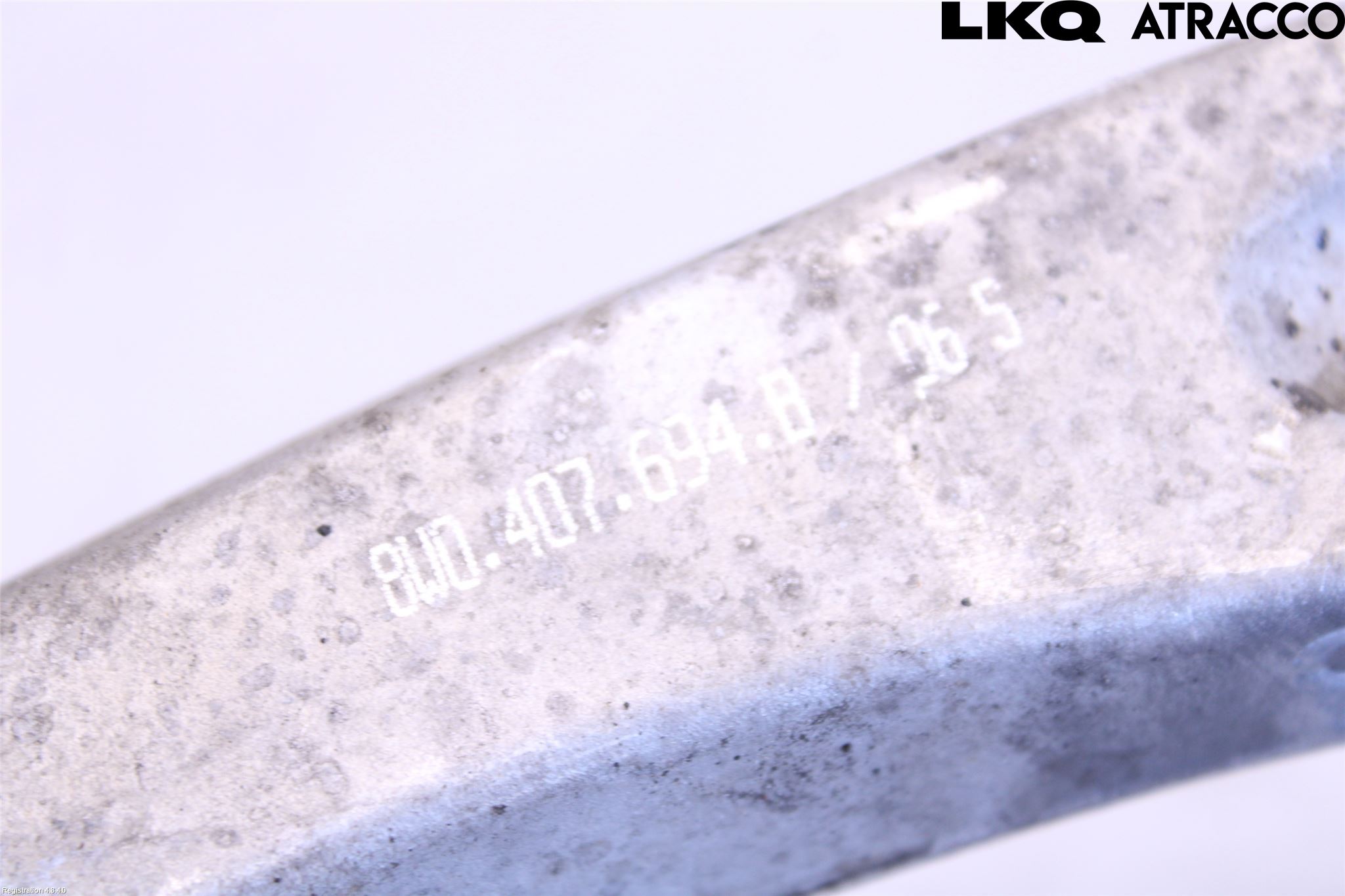 Audi A4/S4 B9 16-19 Bärarm Fram Undre Hö