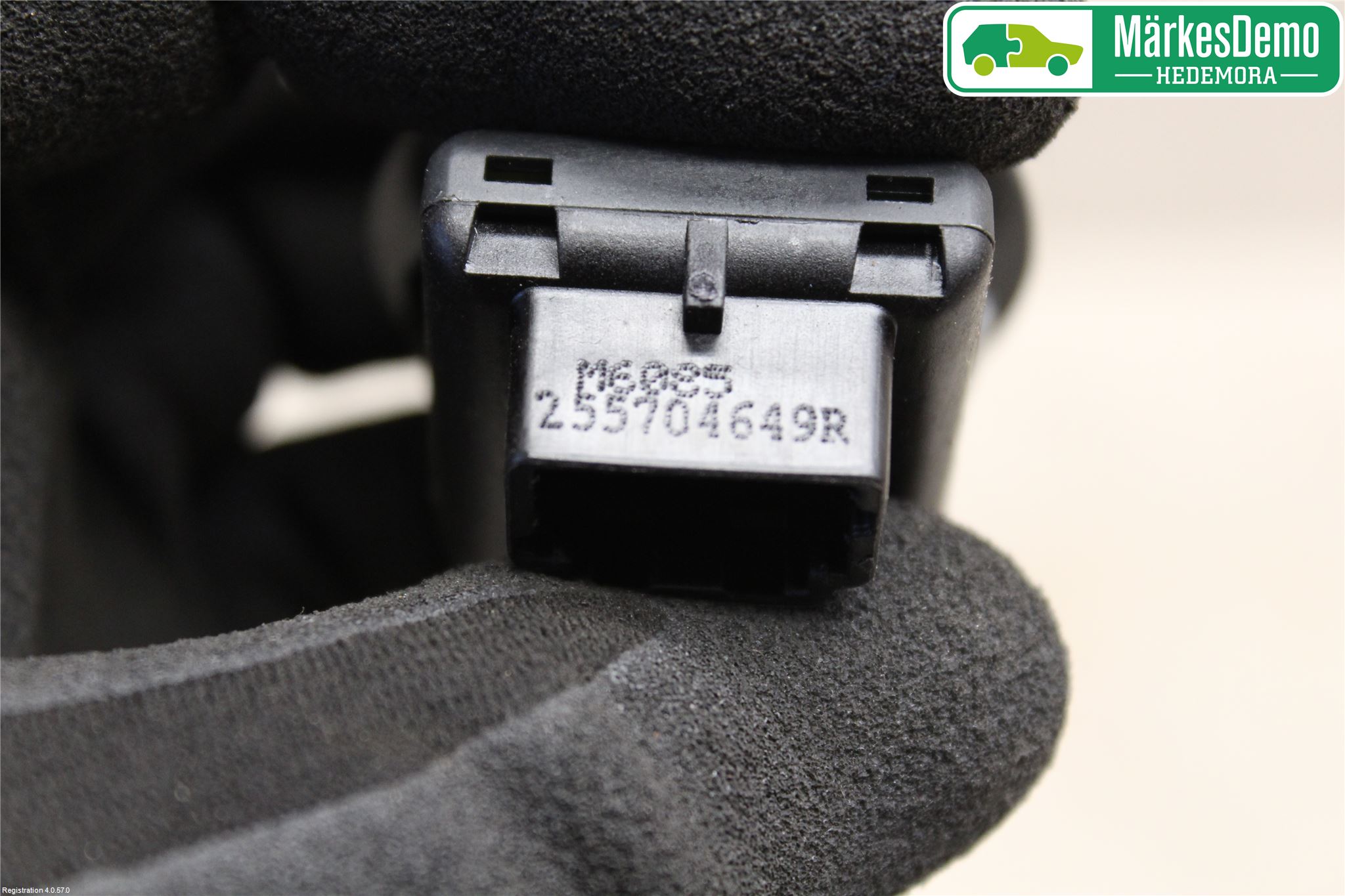 Dacia SANDERO/STEPWAY 13-20 Strömställare Spegel