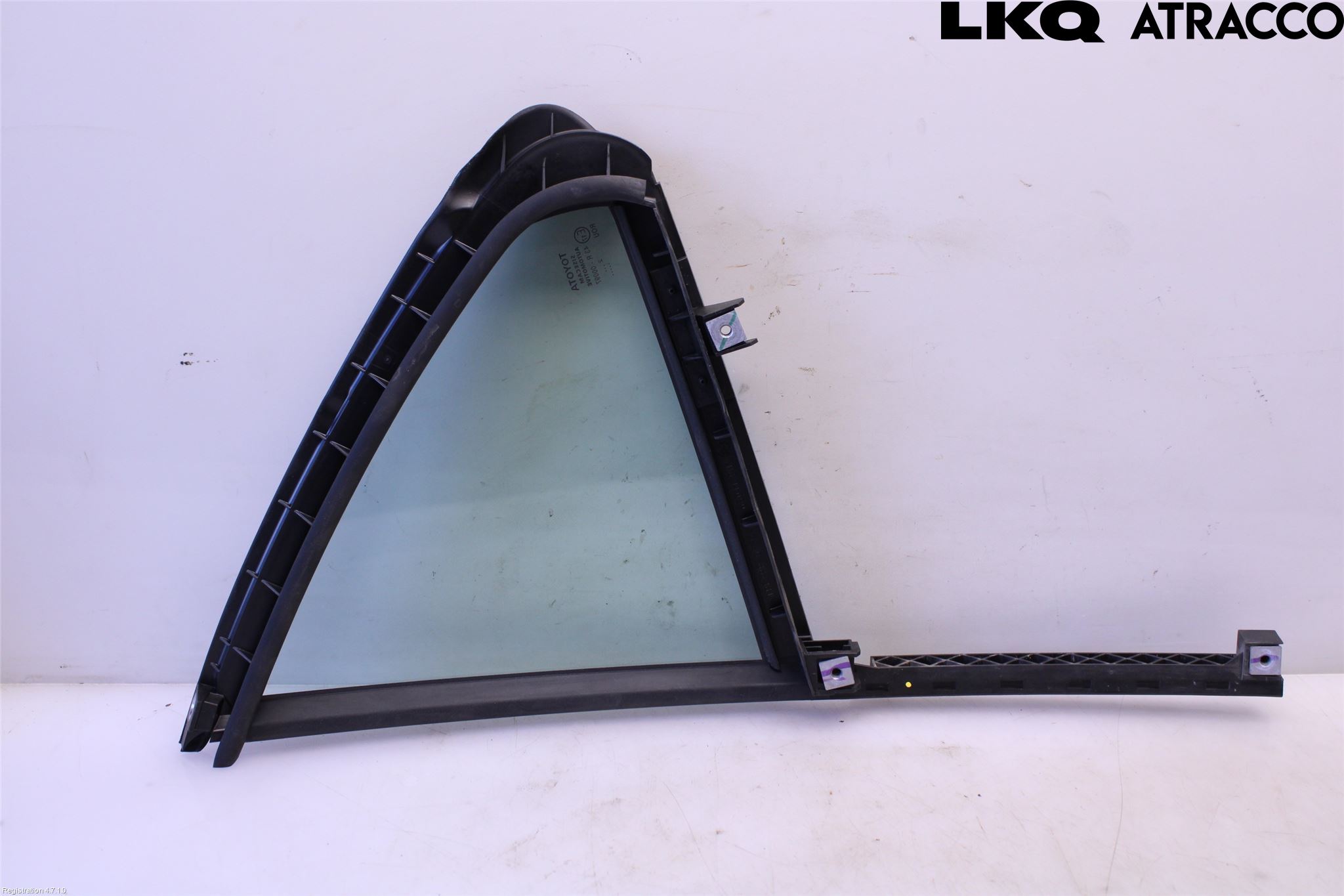 Toyota YARIS CROSS XP21 21- Dörruta Bak Lilla Hö