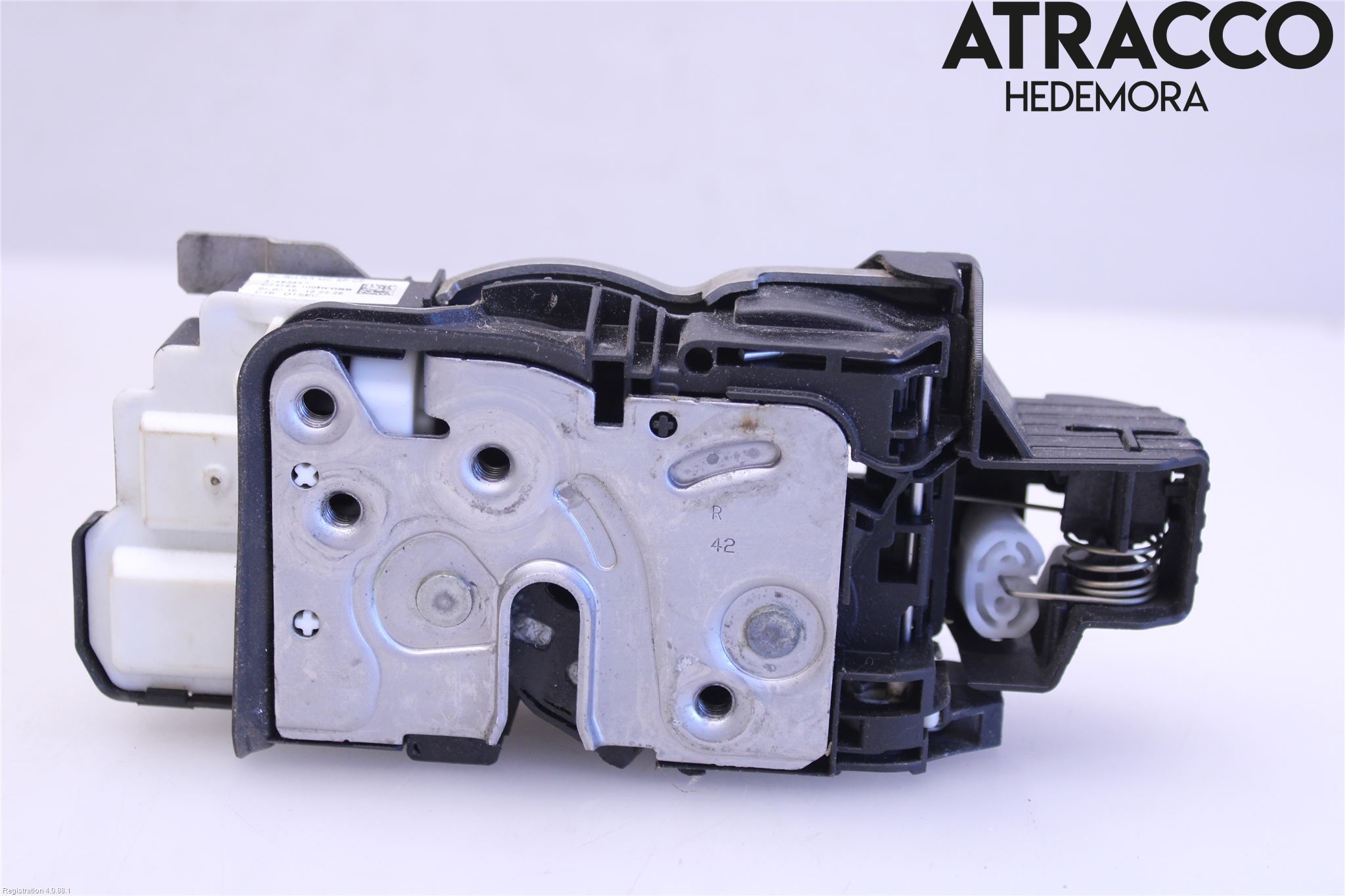 Volvo V90 17->> Låskista-Dörrlås