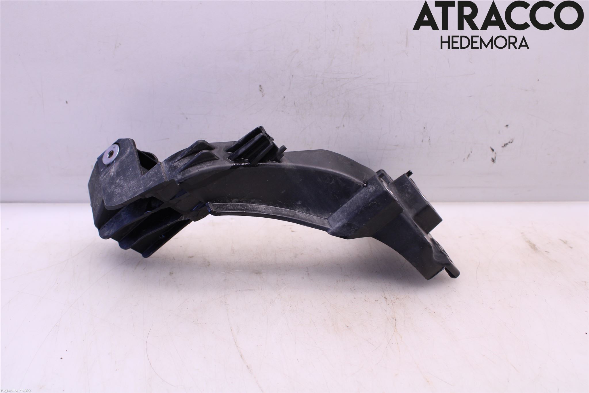 Kia CEED 12-18 Strålkast Fästsarg