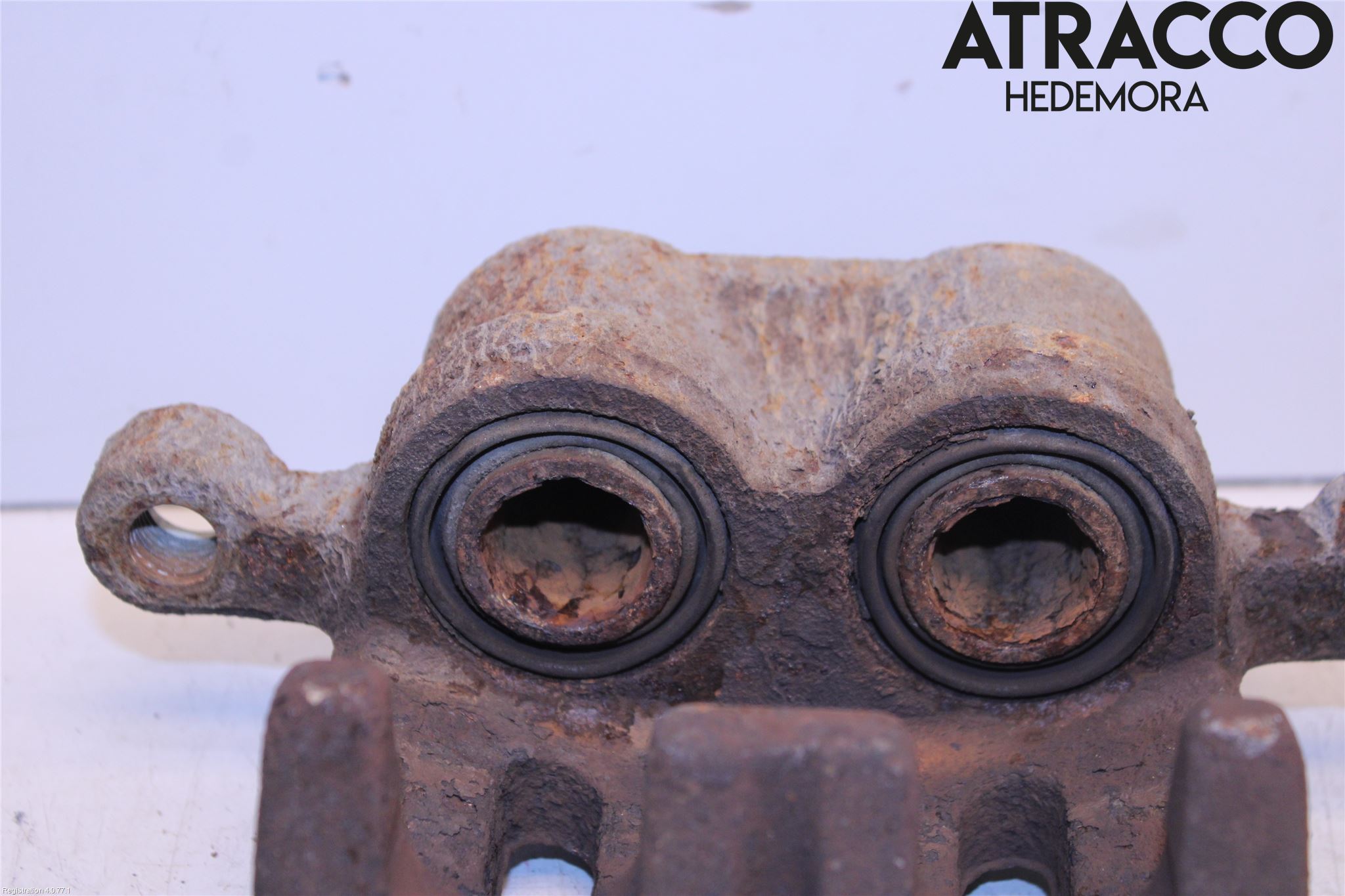 Mitsubishi OUTLANDER 13-21 Bromsok Fram Höger