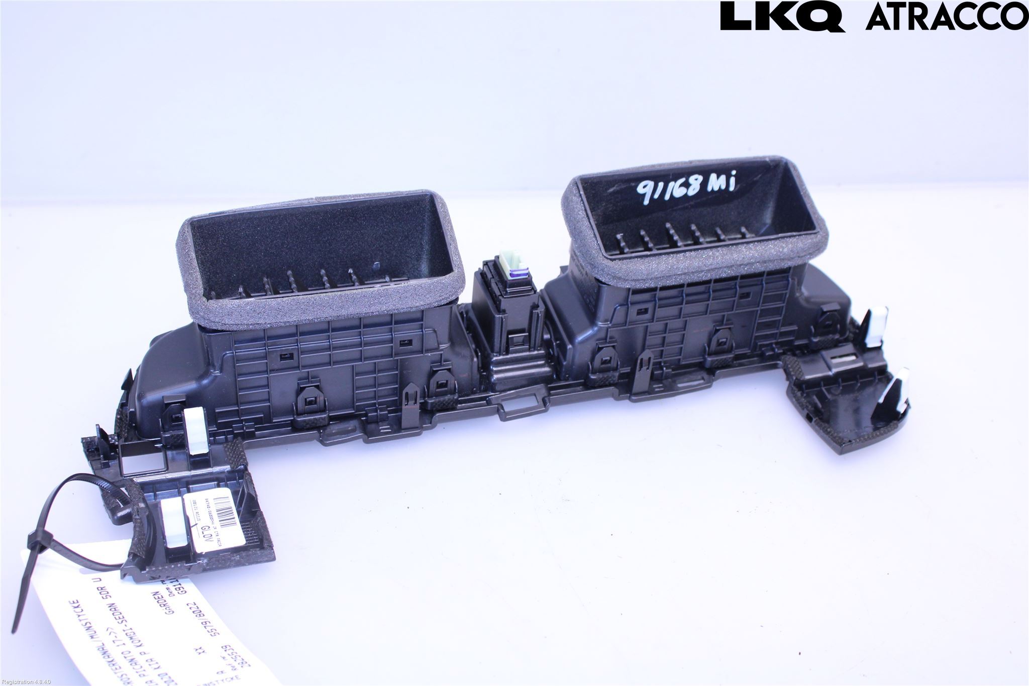 Kia PICANTO 17- Defrosterkanal-Munstycke