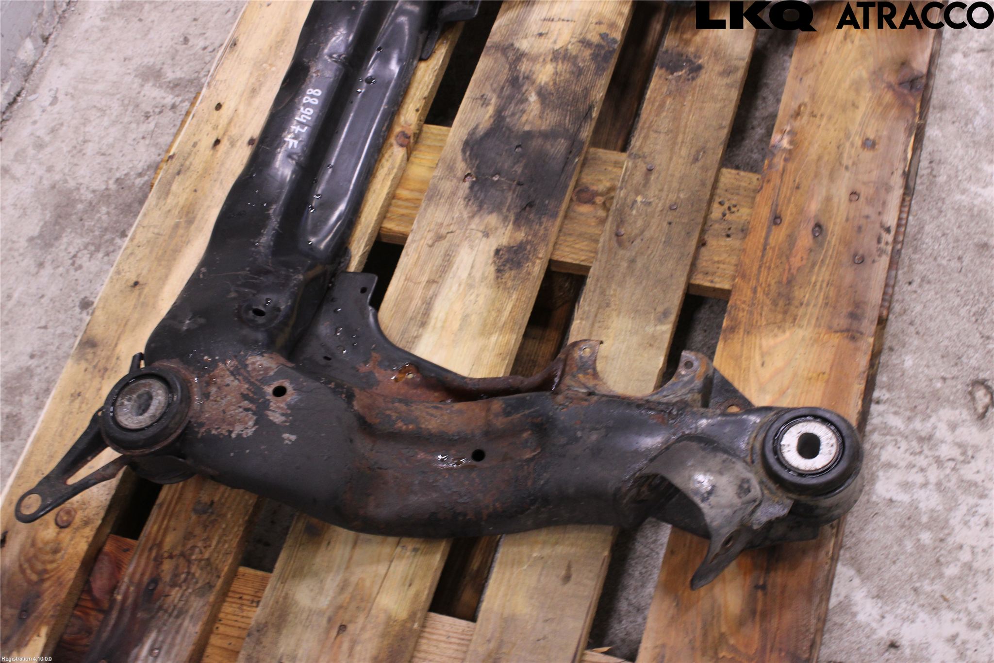 Audi A4/S4 94-99 Framvagnsbalk