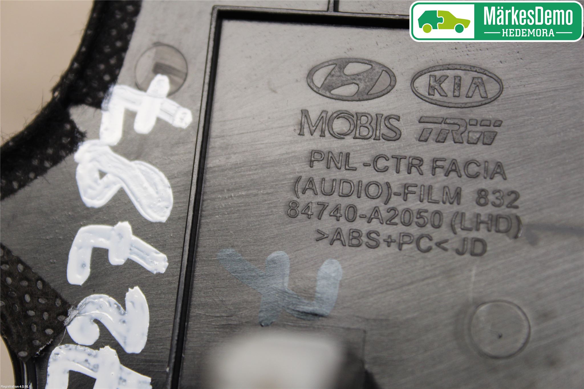 Kia CEED 12-18 Instrument-Radio Sarg