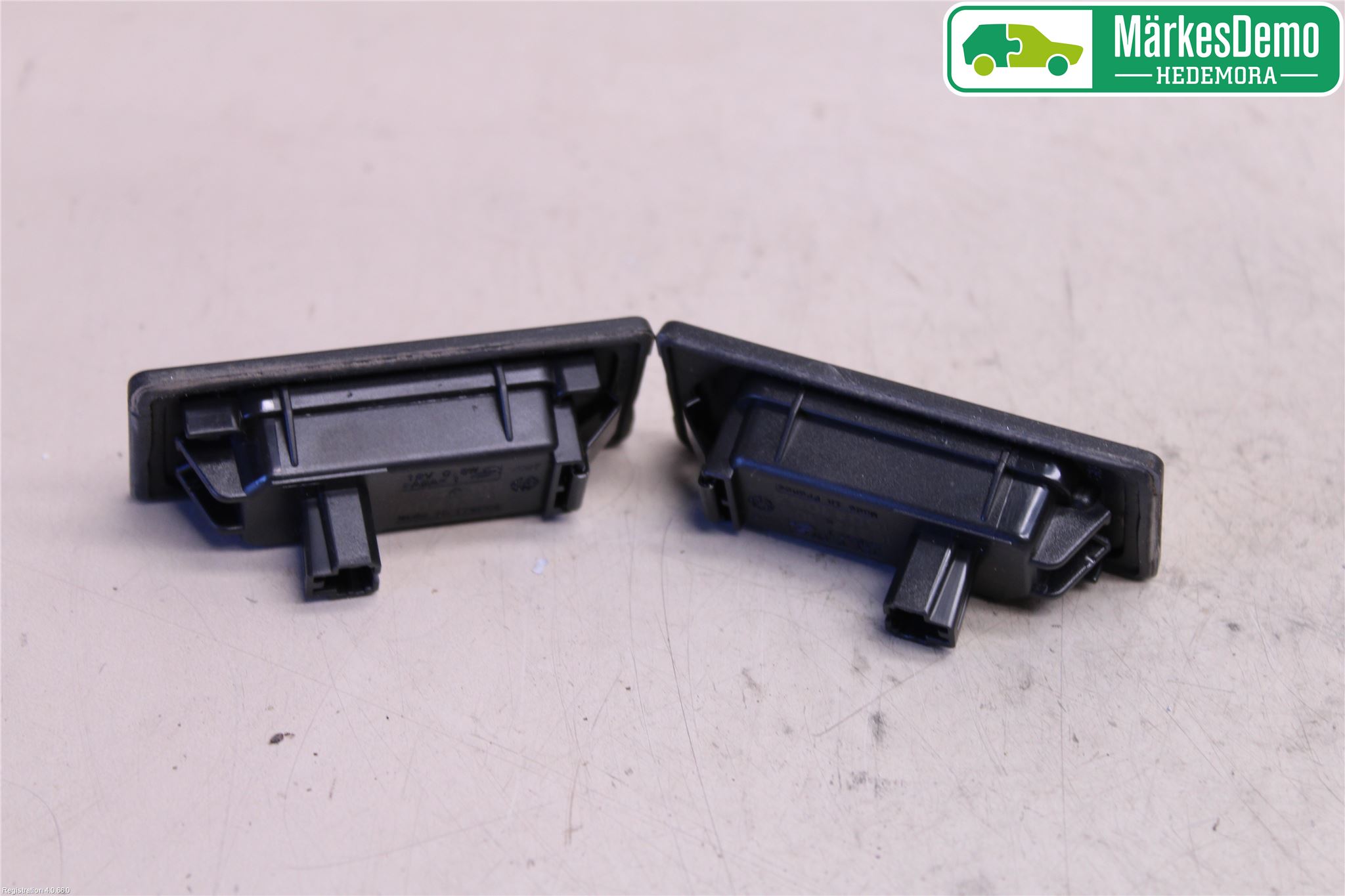 Volkswagen VW TIGUAN 16-24 Skylt Belysning