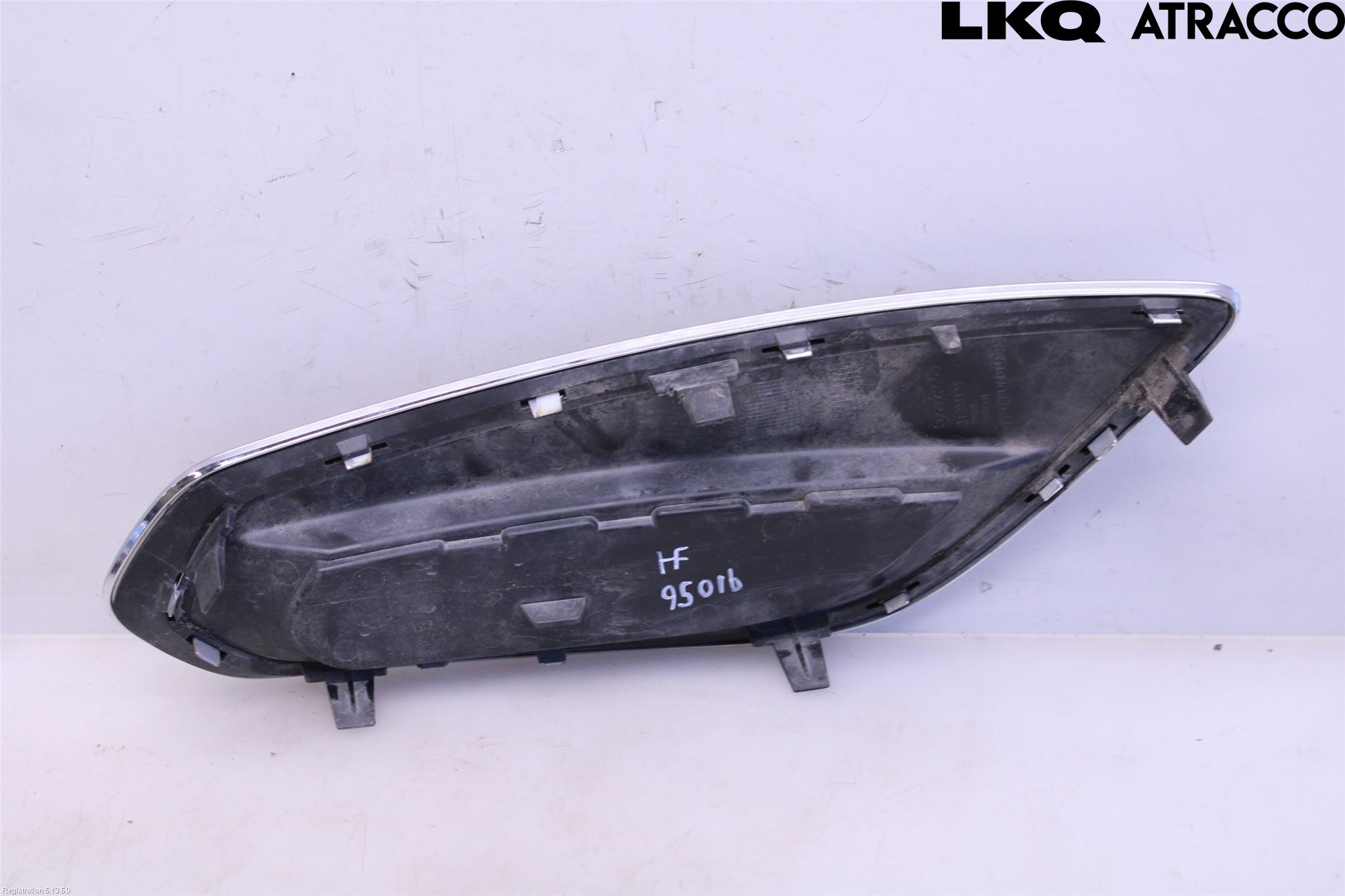 Volvo V60 11-13 Grilldel Höger