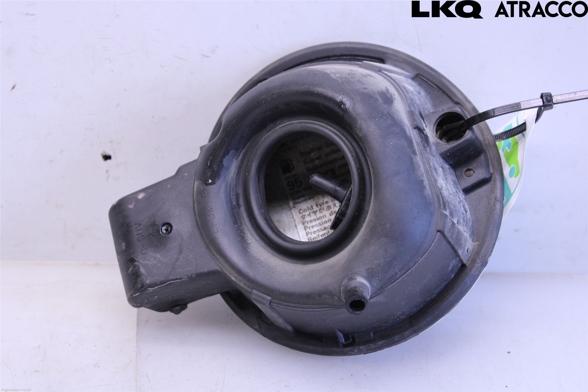 Volkswagen VW TIGUAN 07-16 Tanklucka