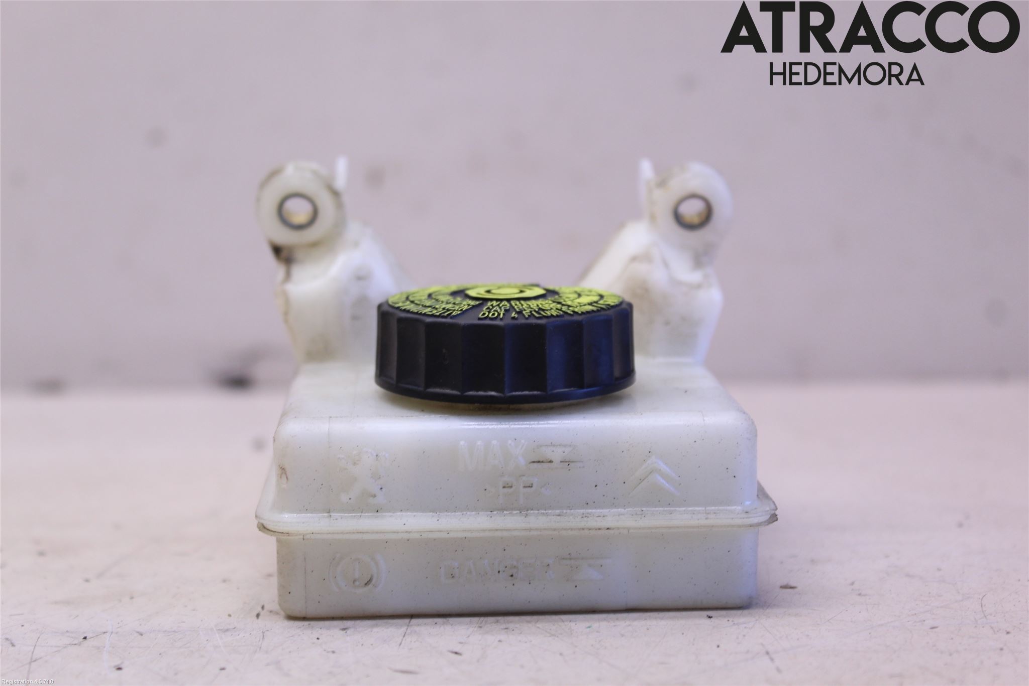 Peugeot PARTNER 16-18 Bromsvätskebehållare