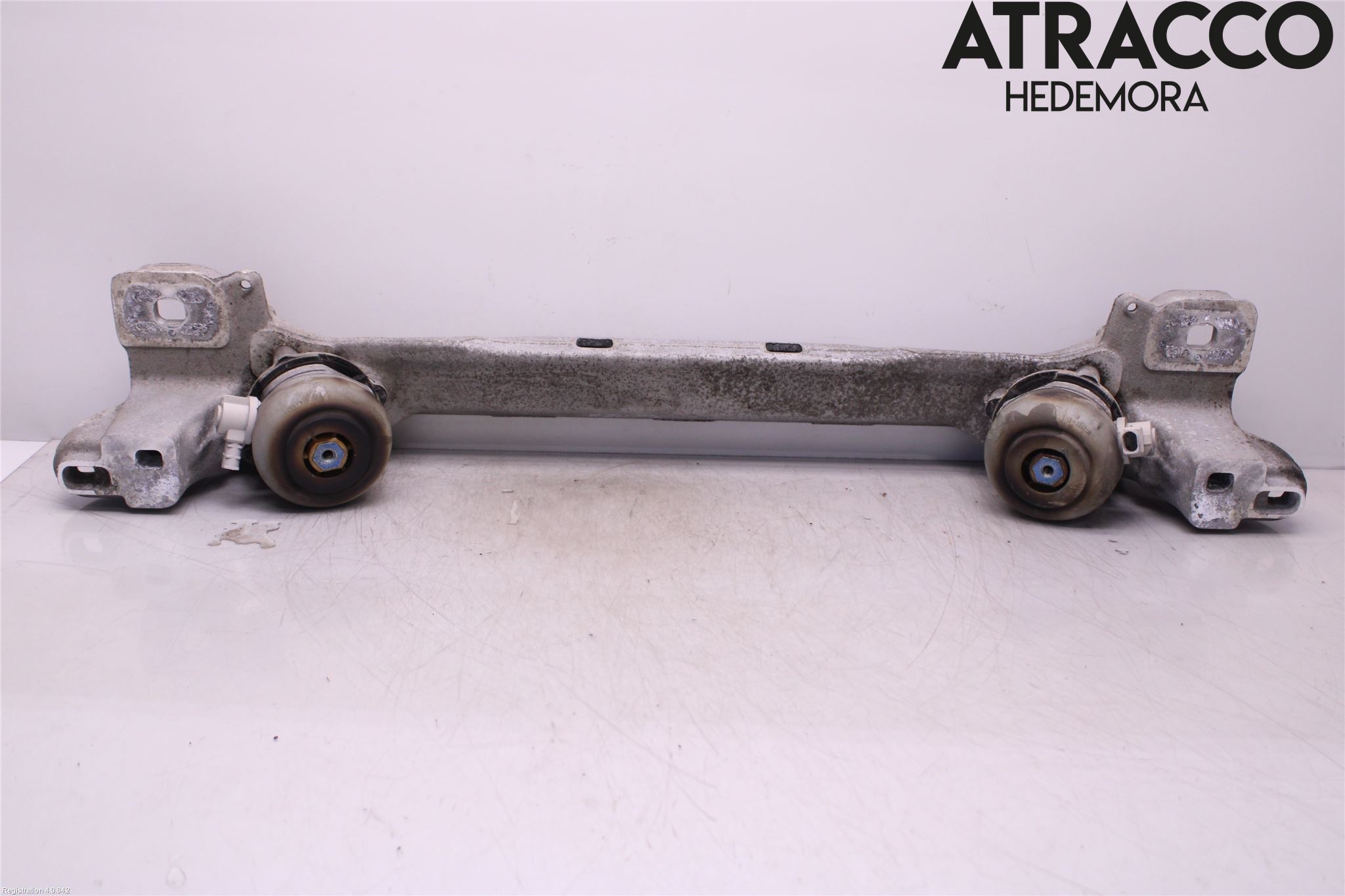 Audi A8/S8 4E  02-09 Motorbalk