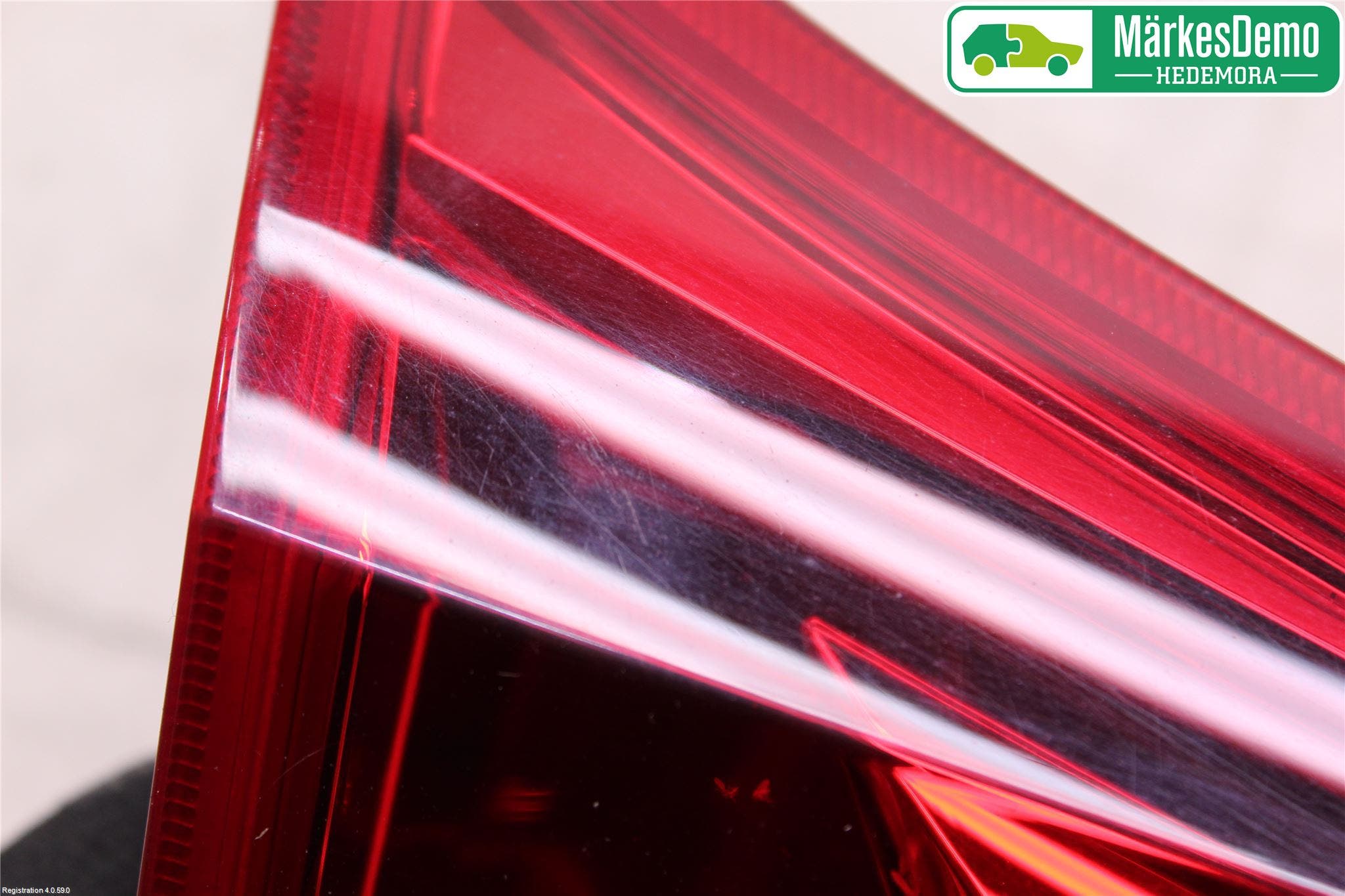 Toyota AURIS 13-19 Bakljus Lucka Vä