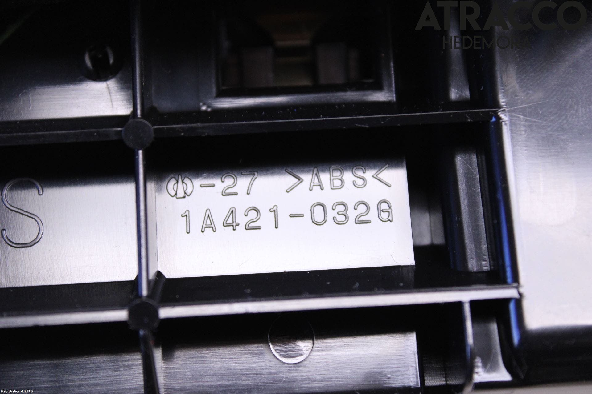 Lexus IS 220d/250/350 06-13 Askkopp