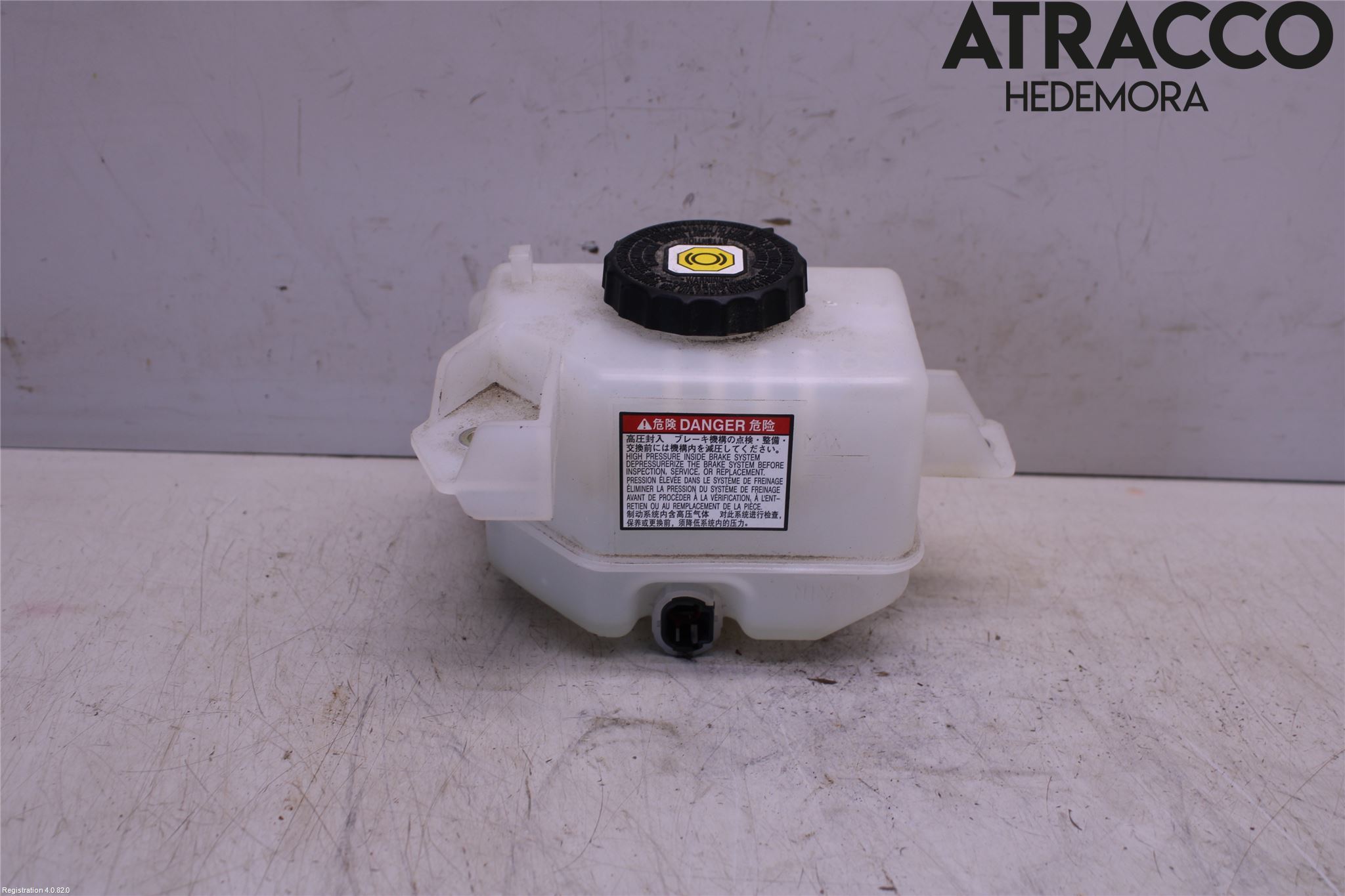 Toyota RAV4 19- Bromsvätskebehållare