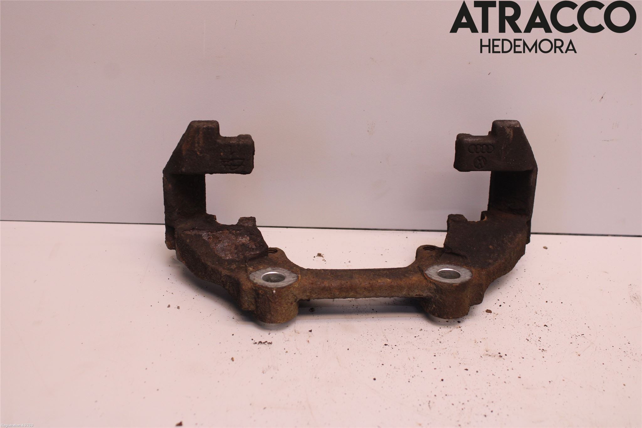 Skoda RAPID Bromsokshållare