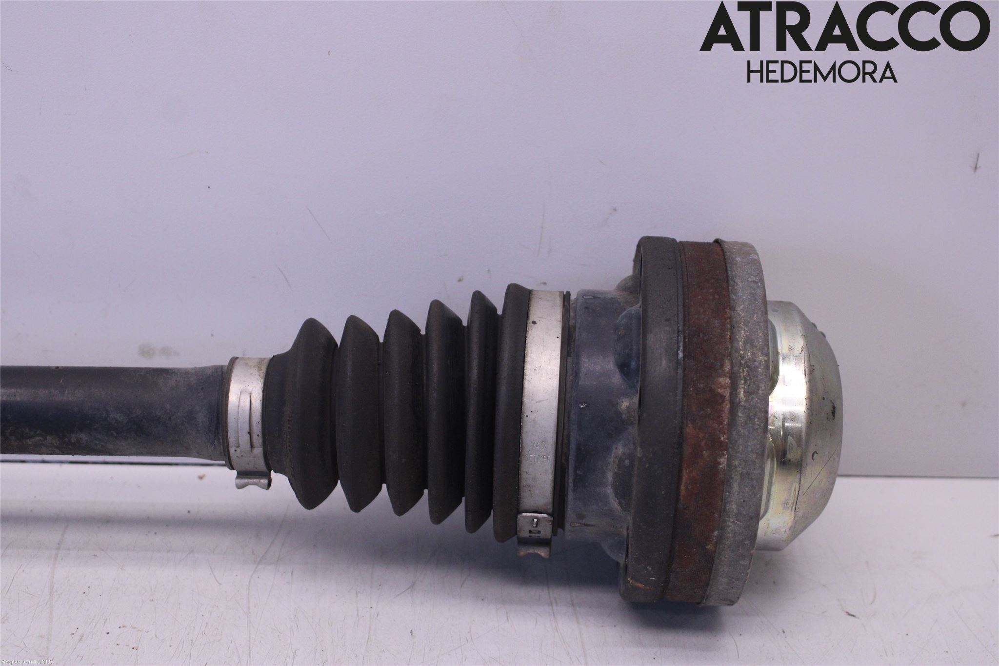 Volkswagen VW TRANSP/CARAVELLE (T5) 04-15 Drivaxel Fram Vänster