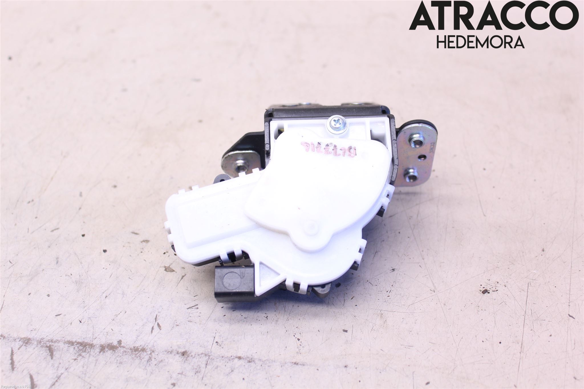 Mazda 3 II 09-13 Låskista Baklucka