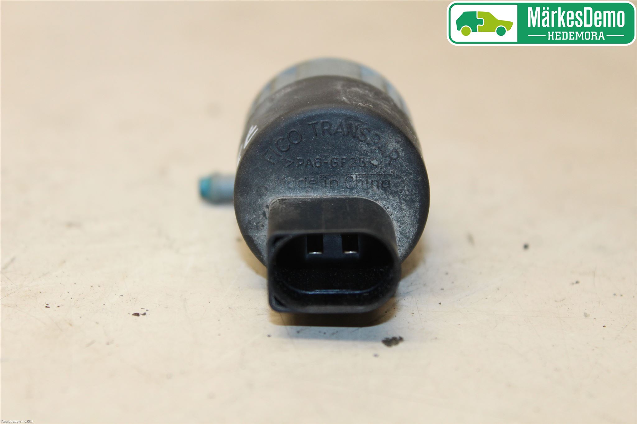 Nissan QASHQAI   07-10 Spolarpump Baklucka