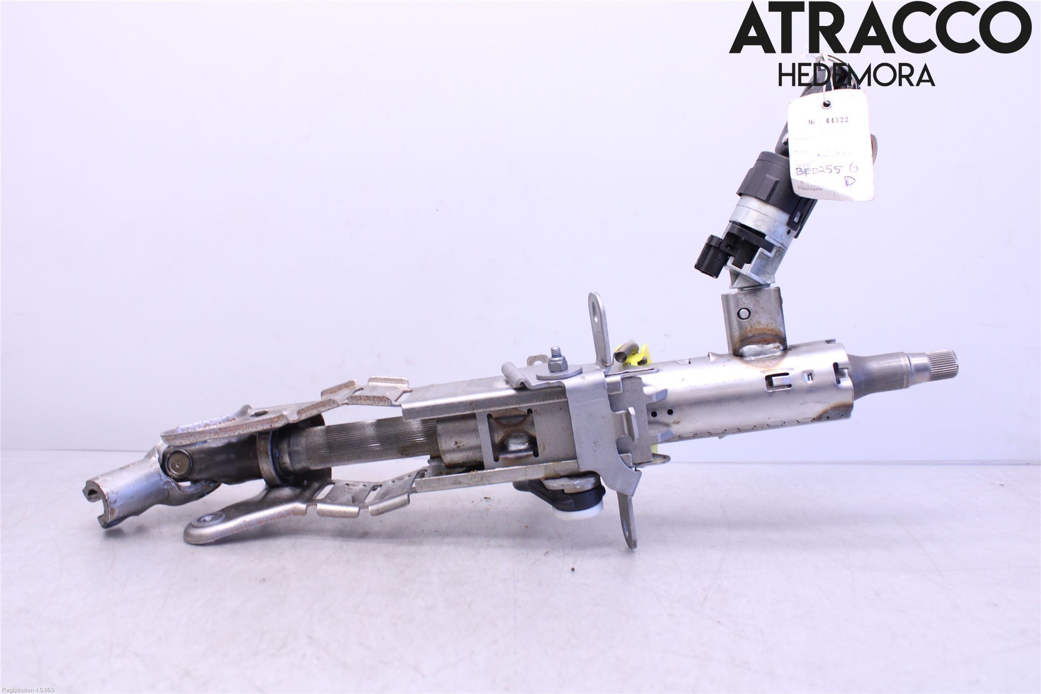 Peugeot EXPERT 15-16 Rattaxelagg Justerbart