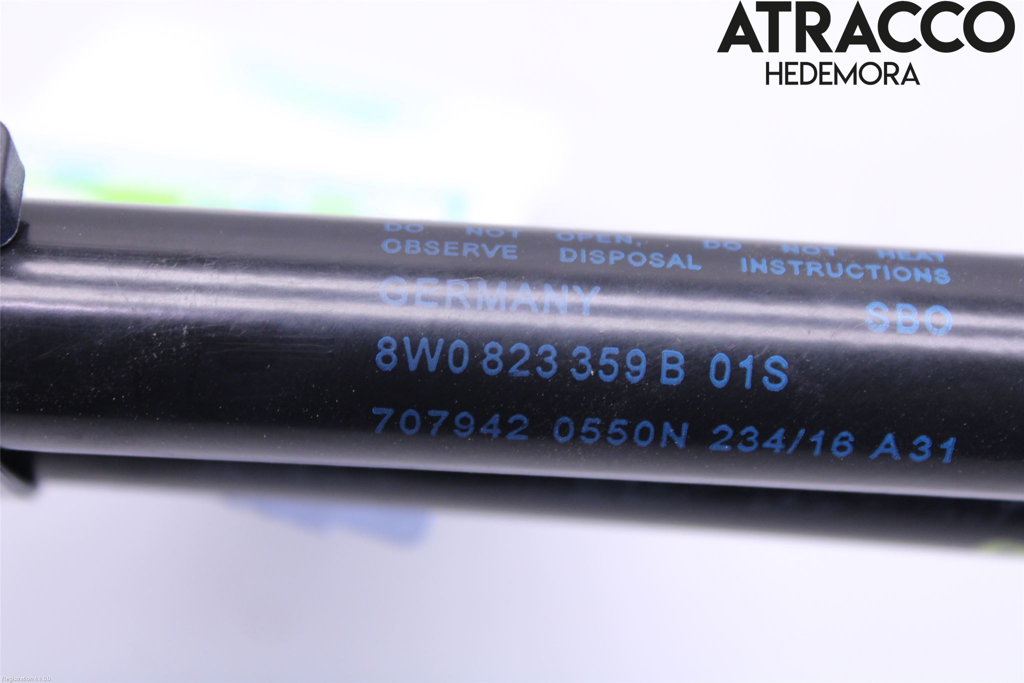 Audi A4/S4 B9 16-19 Gasfjäder Motorhuv