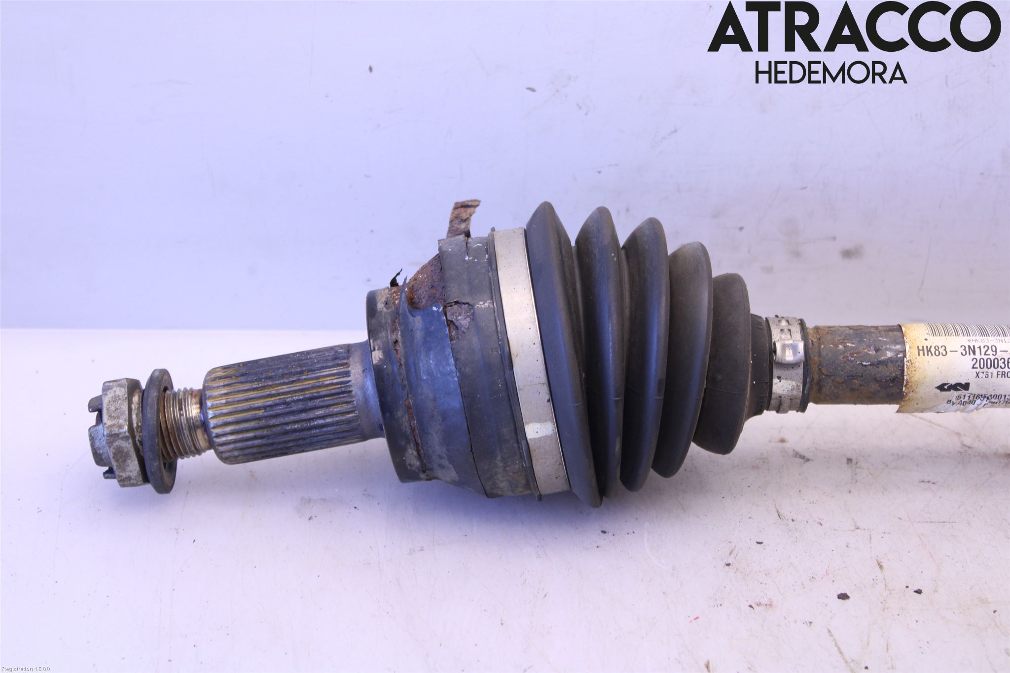 Jaguar F-PACE Drivaxel Fram Vänster