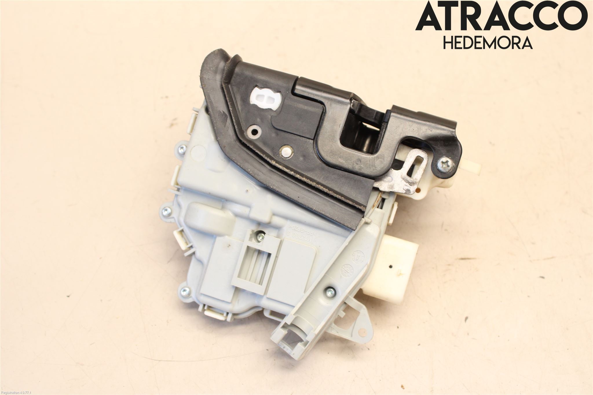 Audi A6 ALLROAD 12-18 Låskista-Dörrlås