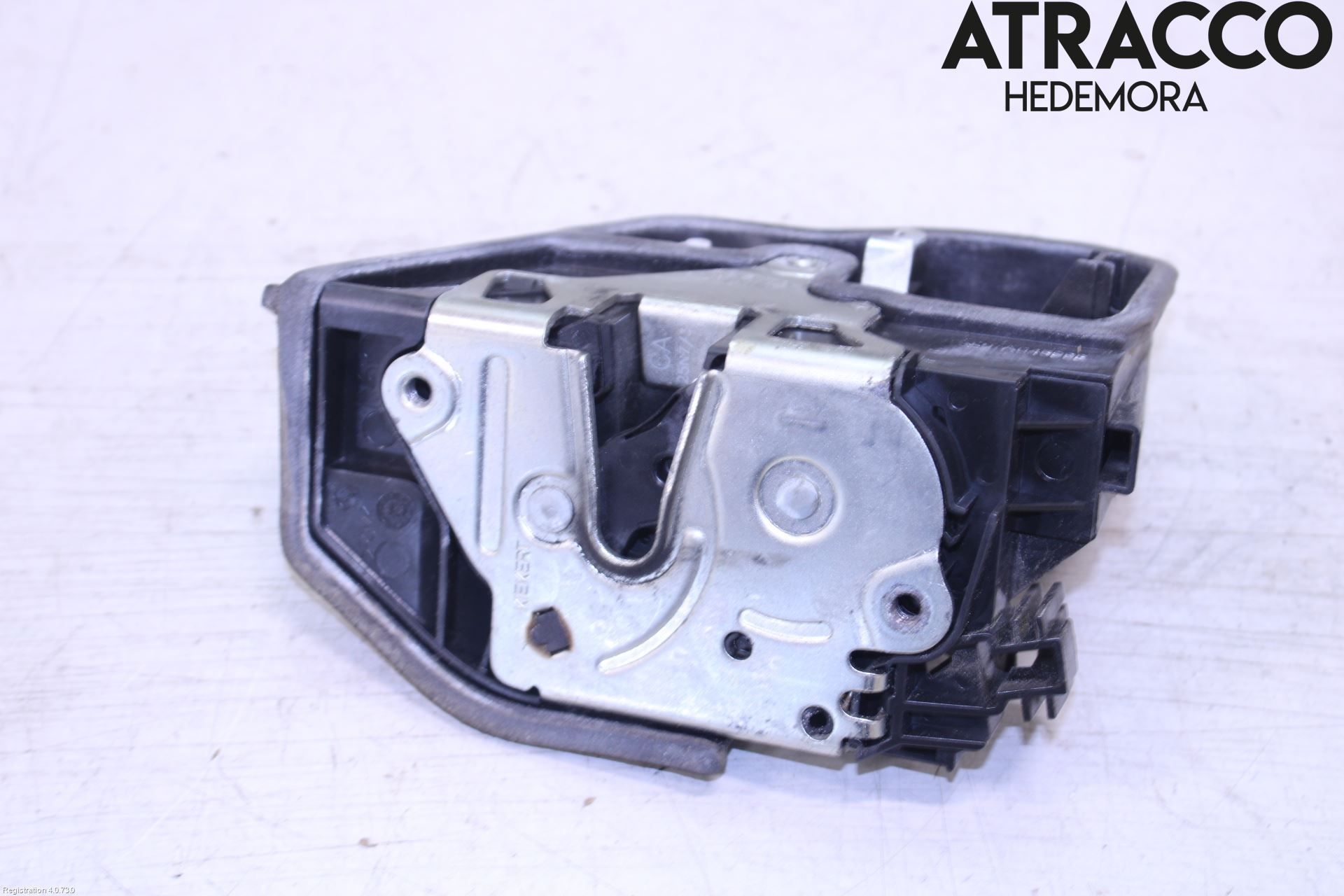 BMW X3 E83     03-10 Låskista-Dörrlås