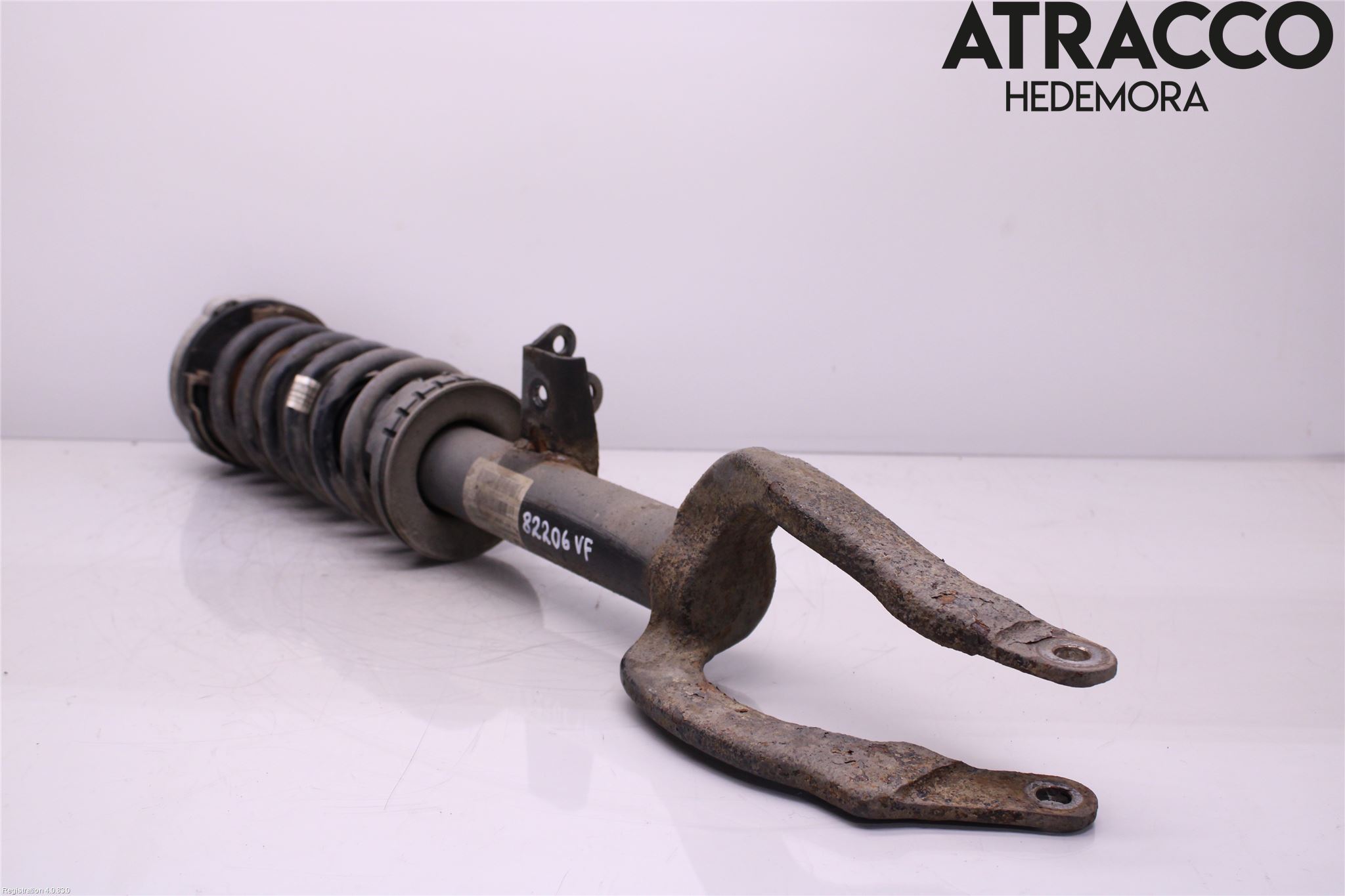 BMW 5 F10/F11/F18 09-17 Fjäderben Fram Vänster