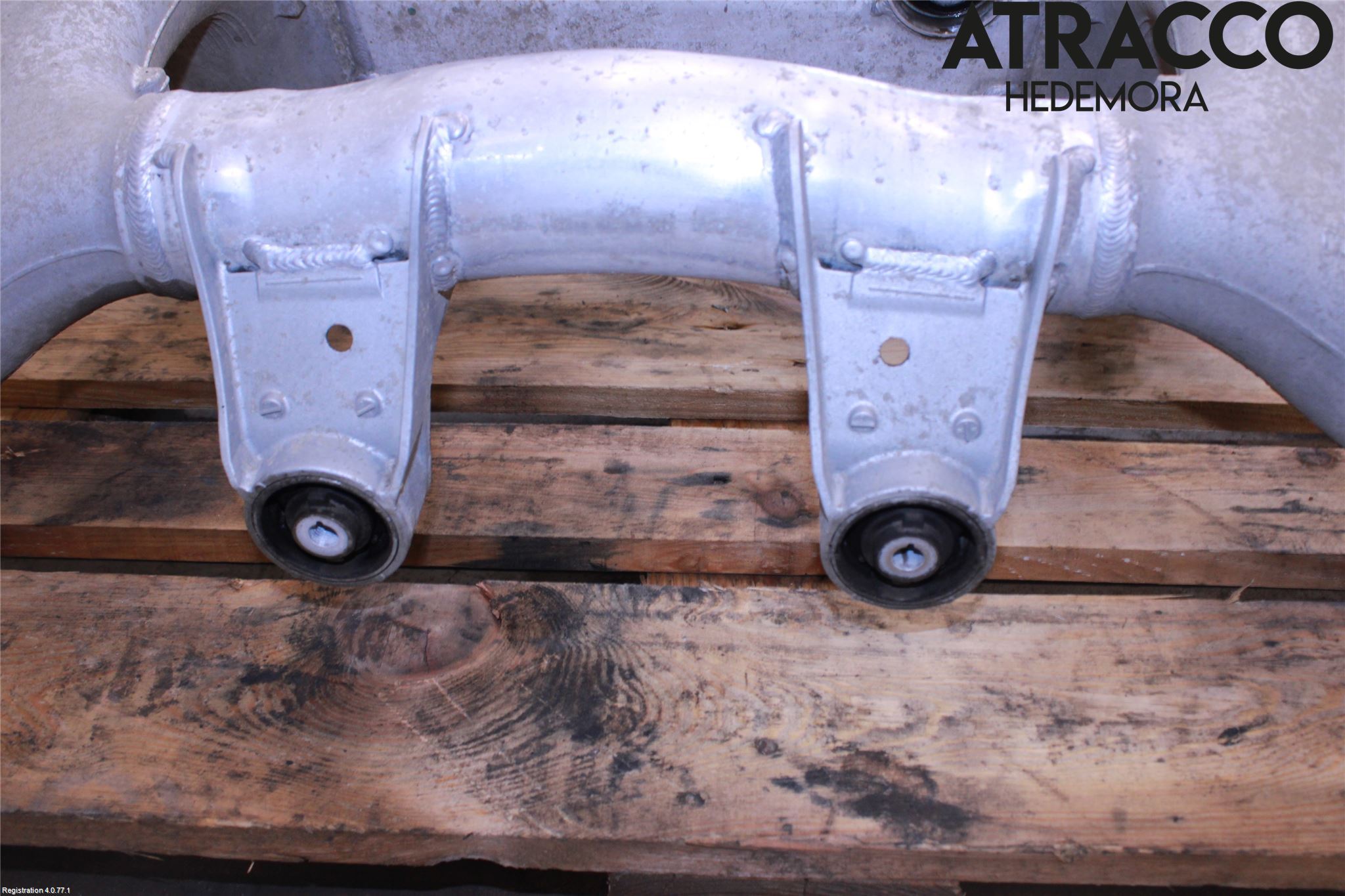 BMW 5 G30/G31/F90 17-23 Bakaxelbalk