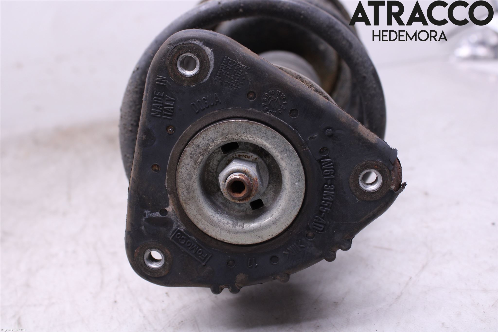 Ford C-MAX II  11-14 Fjäderben Fram Höger