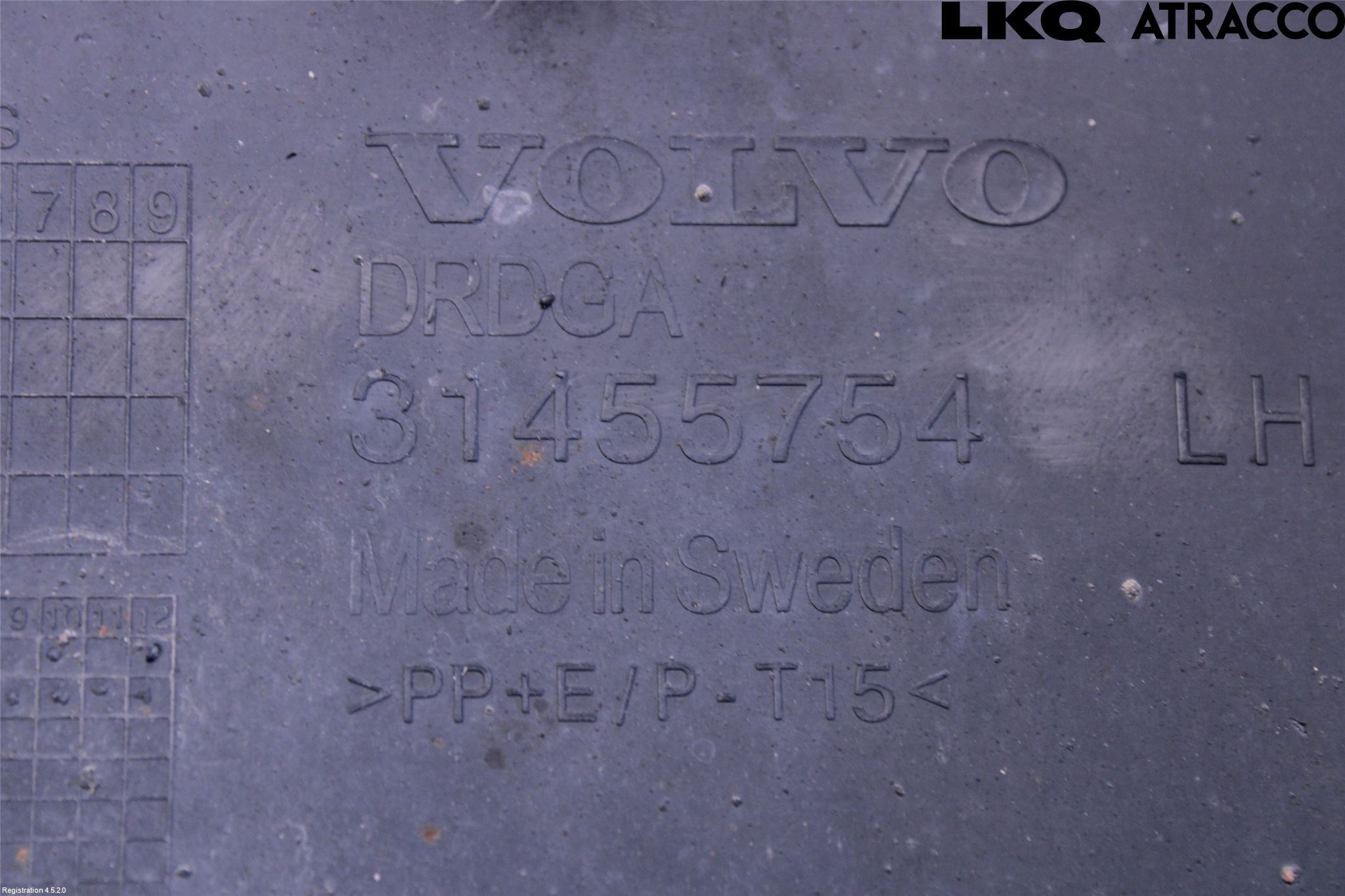 Volvo V60 CROSS COUNTRY 19- Stötfångardel Bak Vä