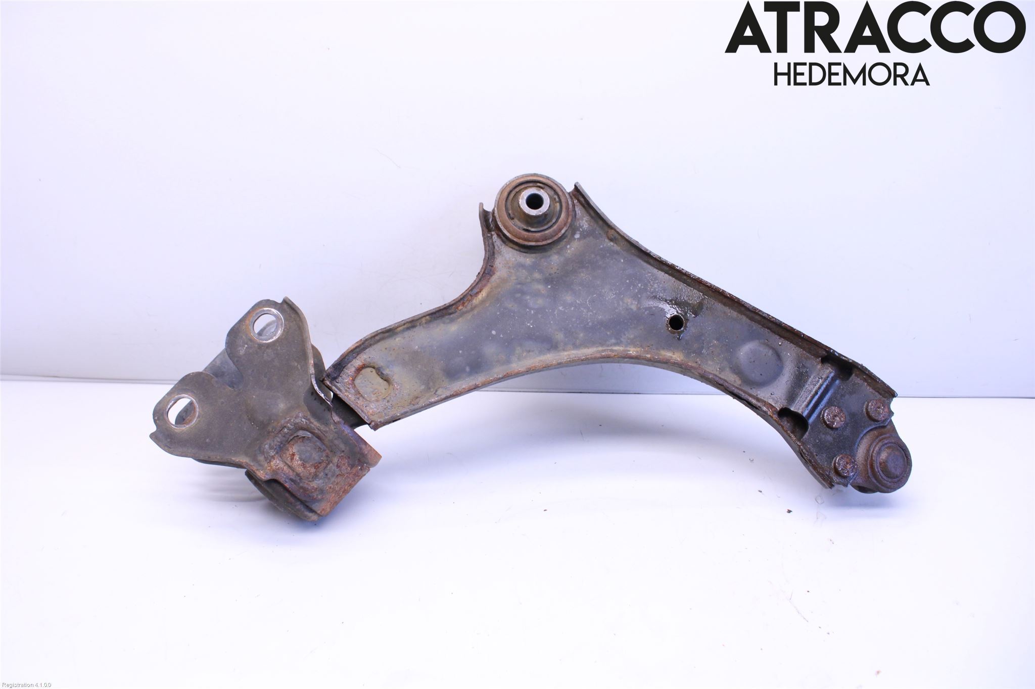 Volvo V60 14-18 Bärarm Fram Undre Vä