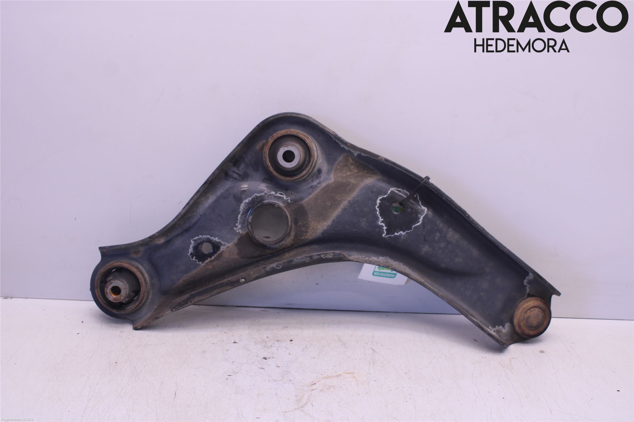 Nissan QASHQAI 14-17 Bärarm Fram Undre Vä