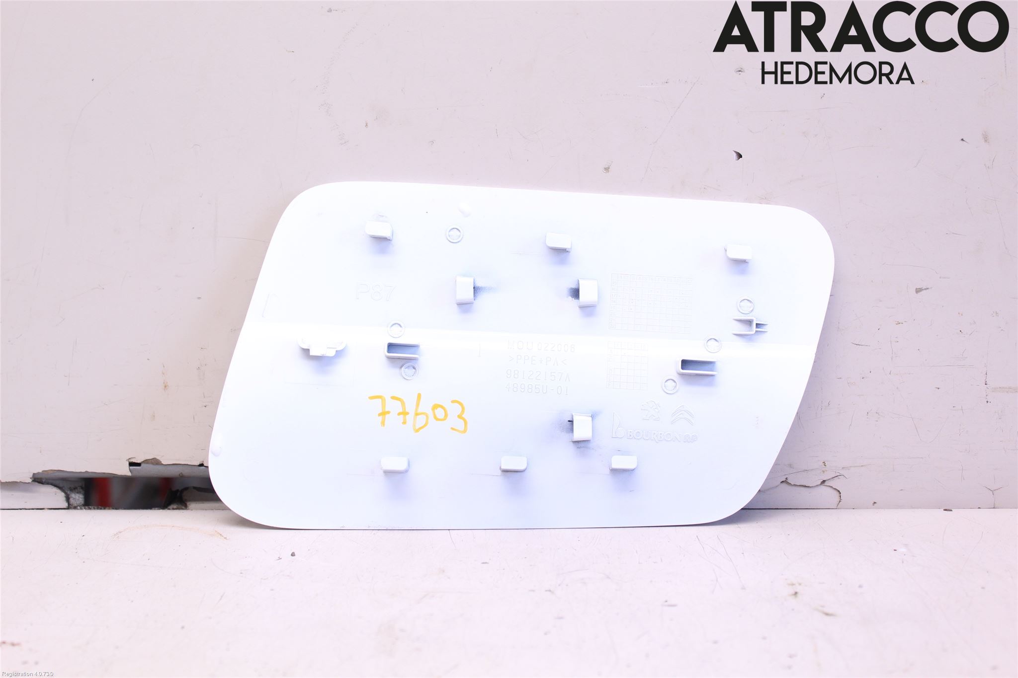 Peugeot 5008 17-24 Tanklucka