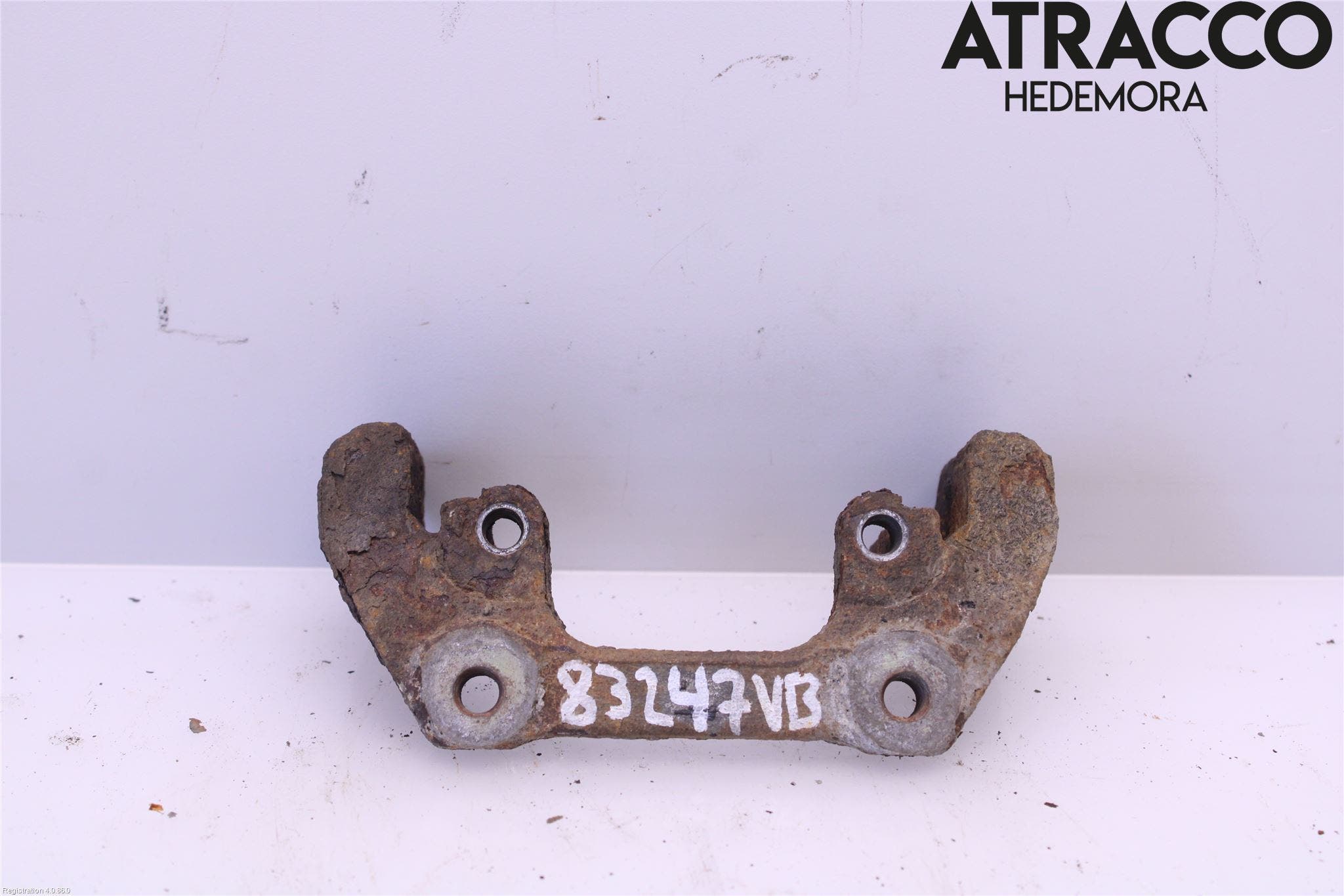 Volvo S60 01-04 Bromsokshållare