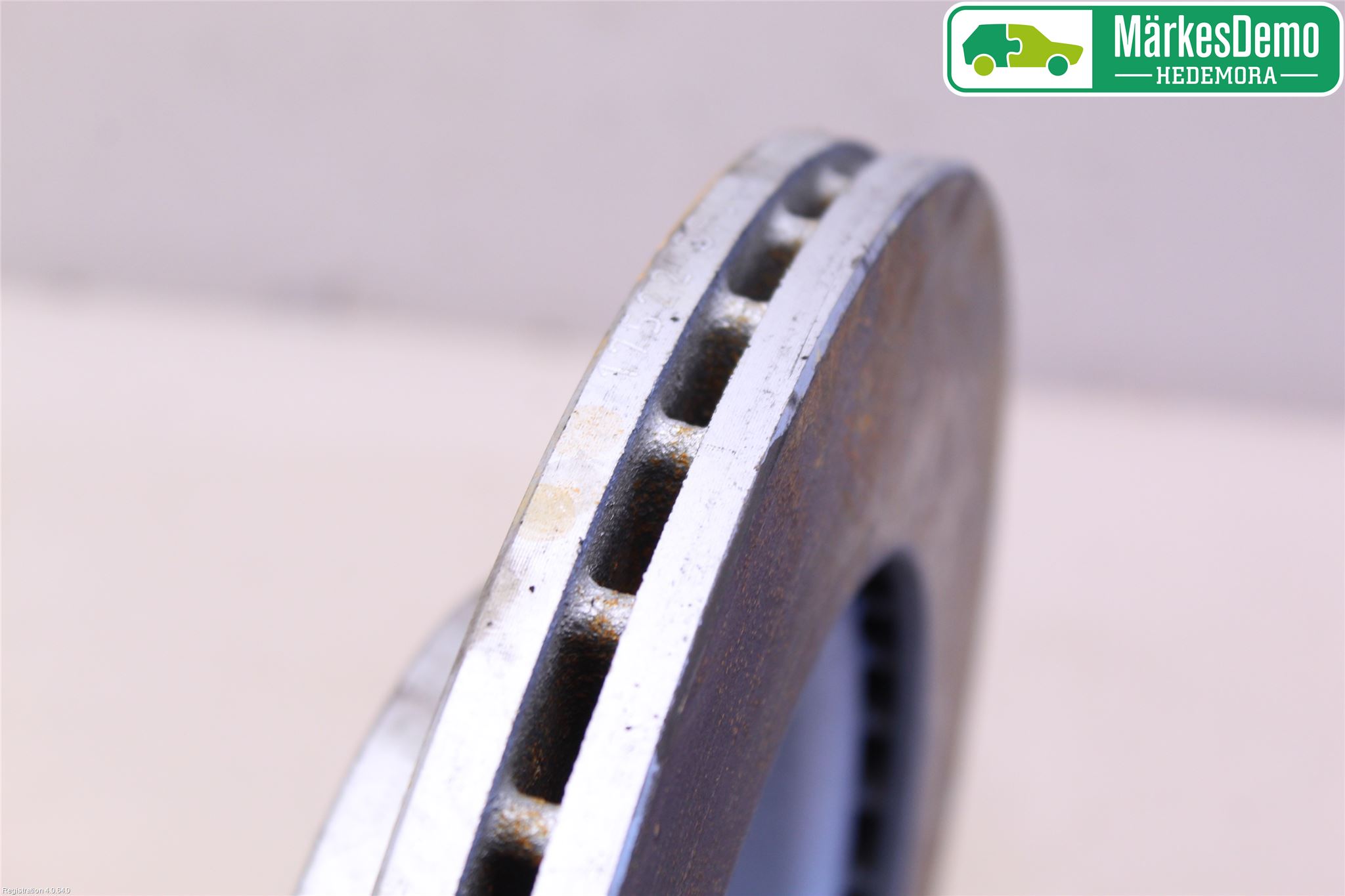 Volkswagen VW GOLF VI 09-13 Bromsskiva Fram