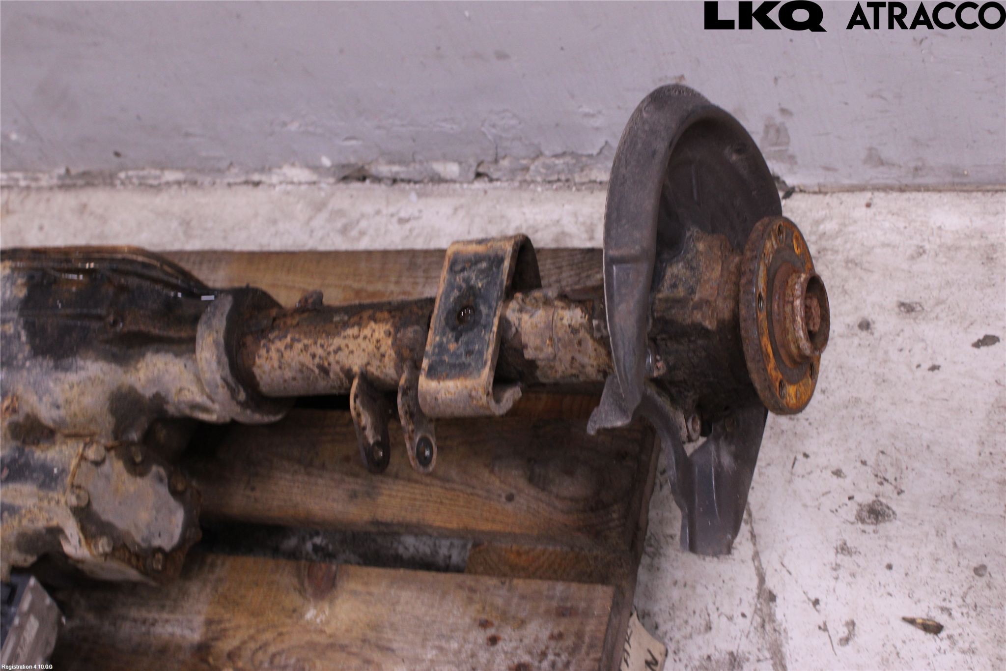 Volkswagen VW CADDY 11-15 Bakaxel