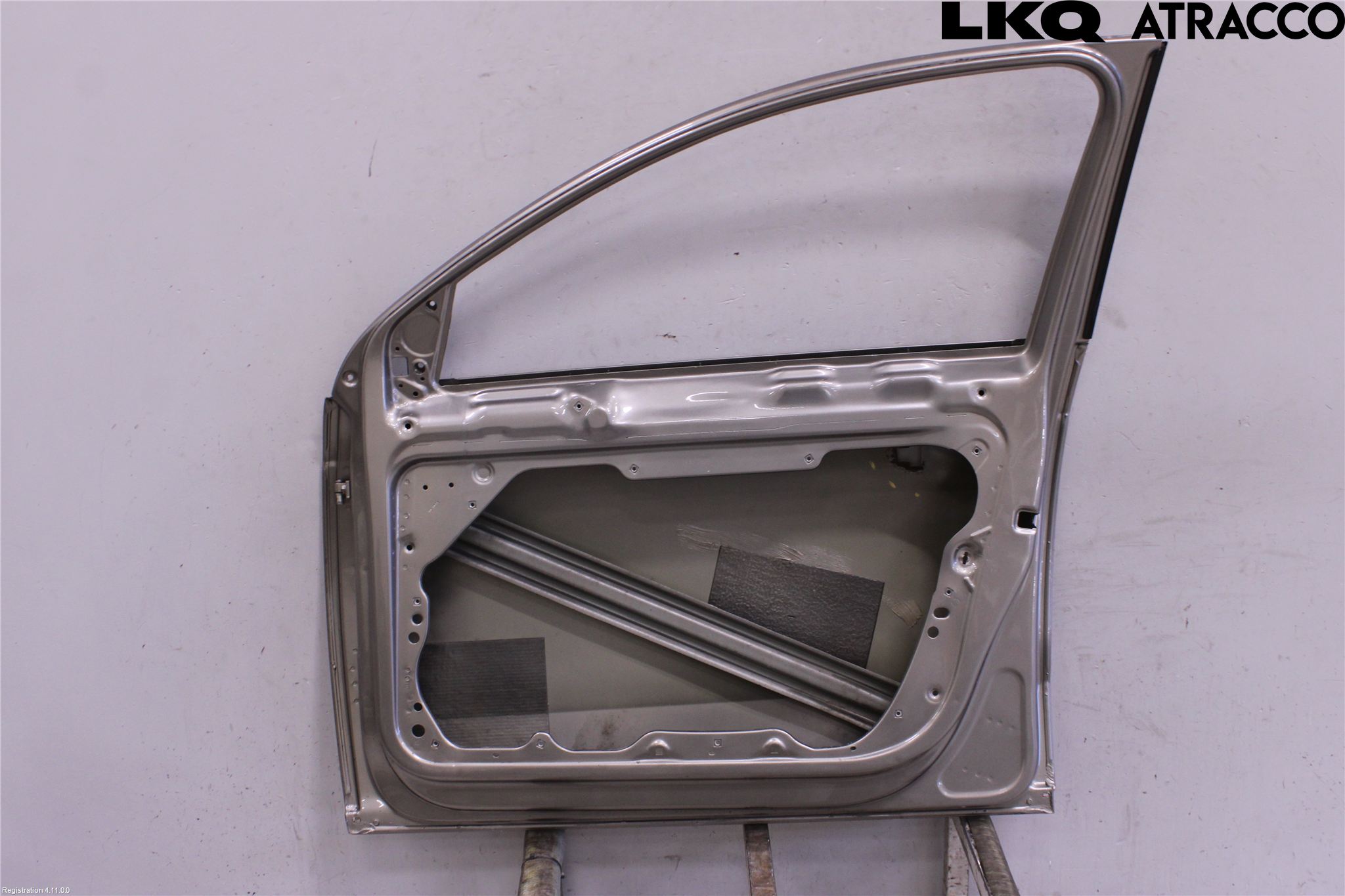 Volkswagen VW PASSAT 11-14 Dörr Fram Höger