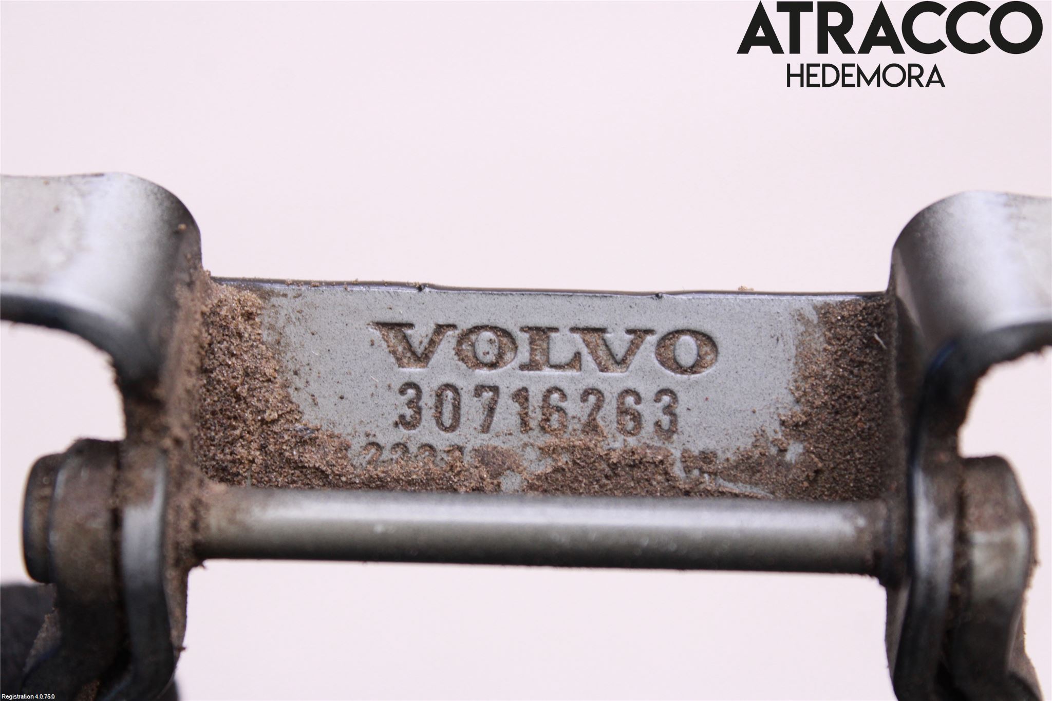 Volvo V50 08-12 Bakluckegångjärn Vä