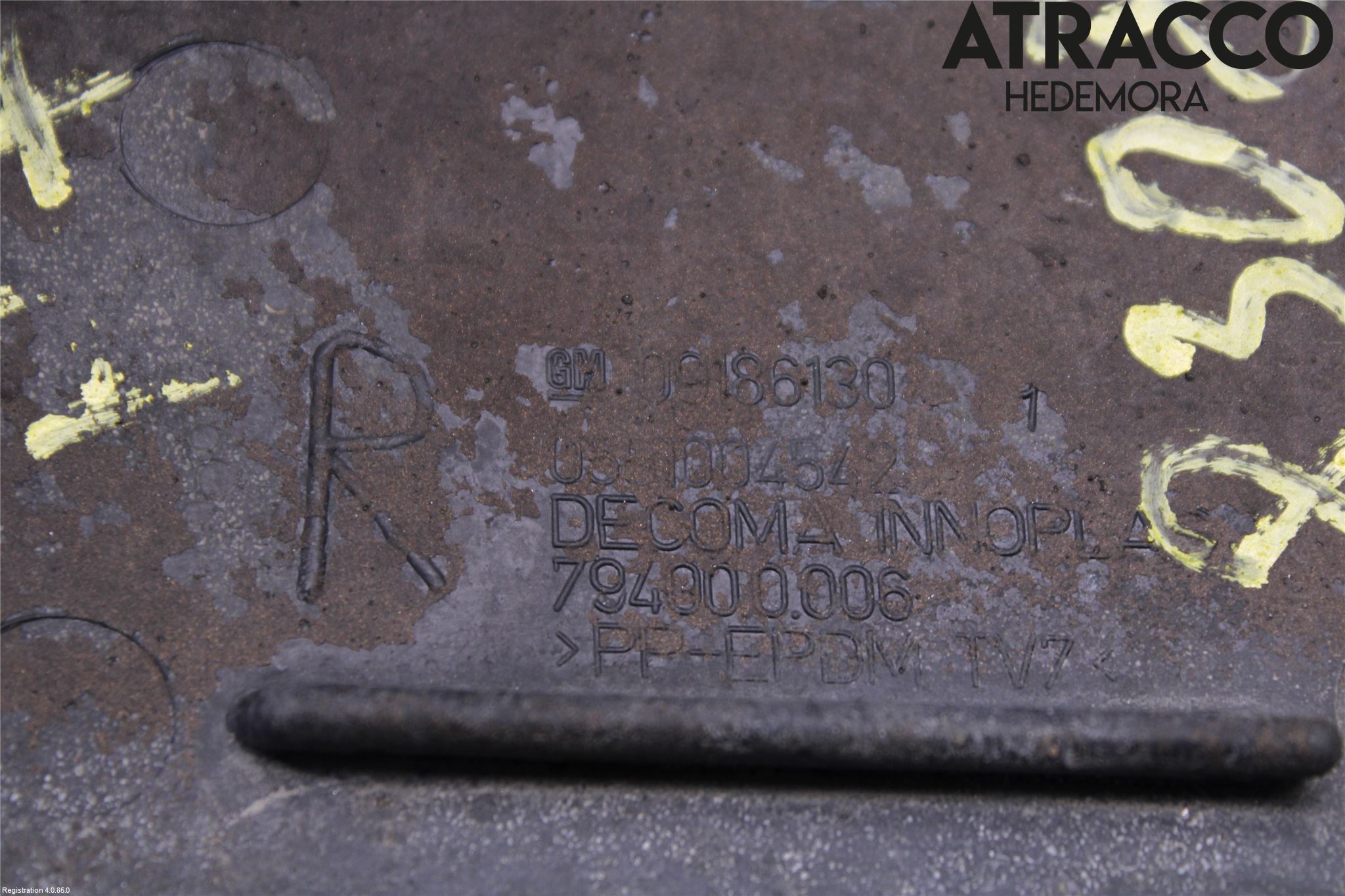 Opel VECTRA C 02-05 Grilldel Höger