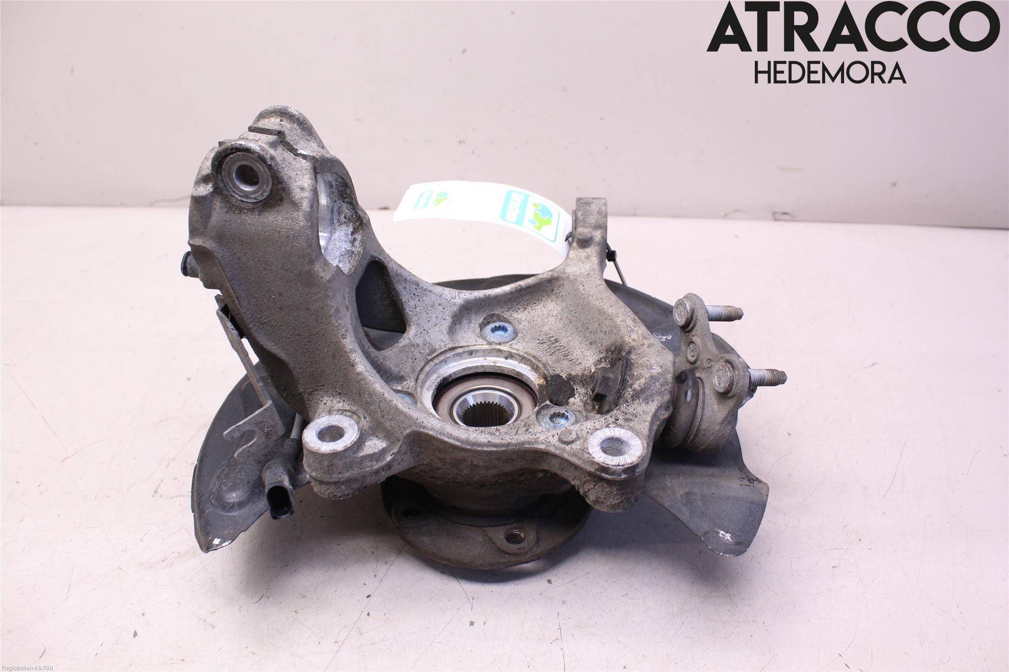 Volkswagen VW TIGUAN 16-24 Styrspindel Lagerhus Hö