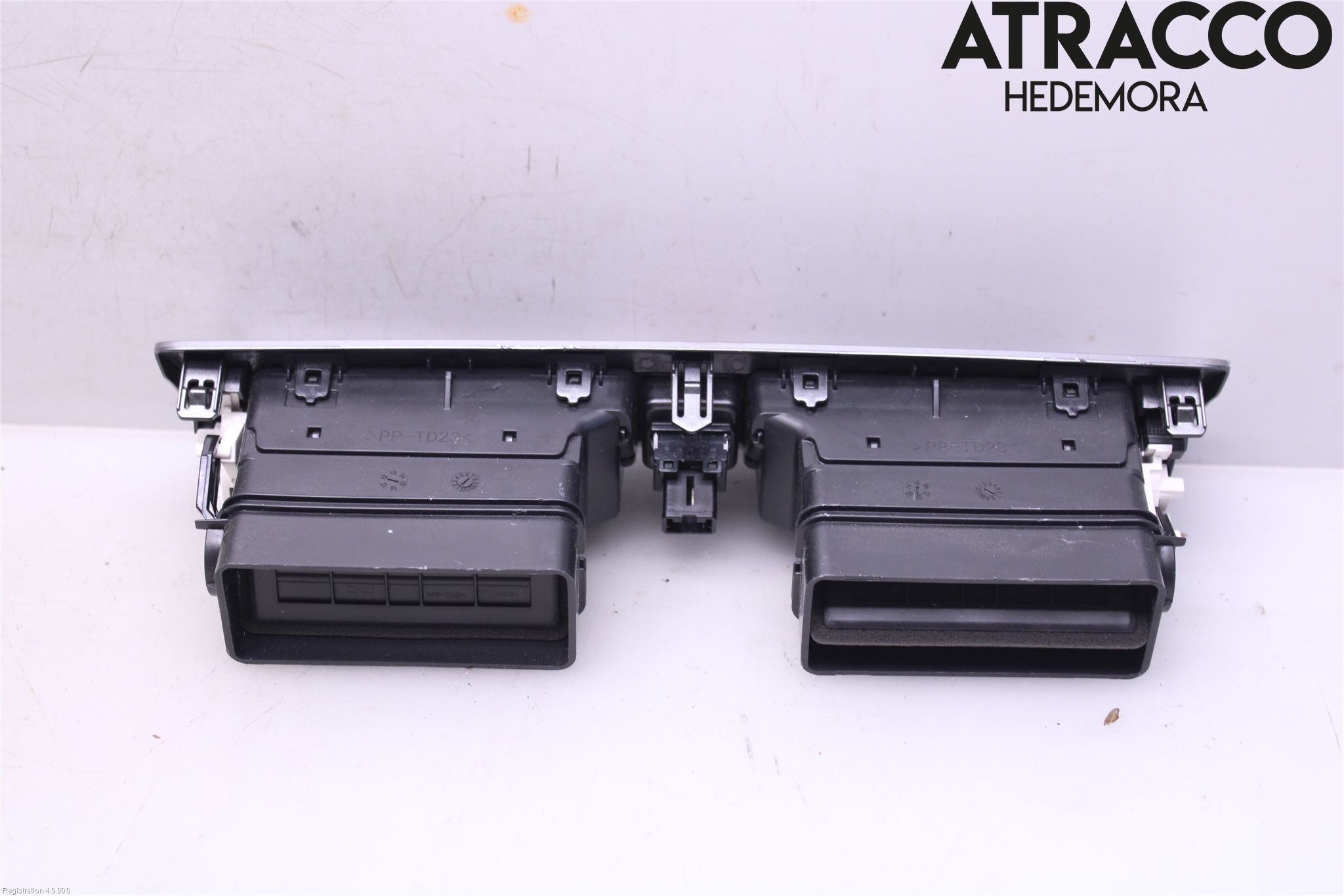 Subaru OUTBACK 15-20 Defrosterkanal-Munstycke