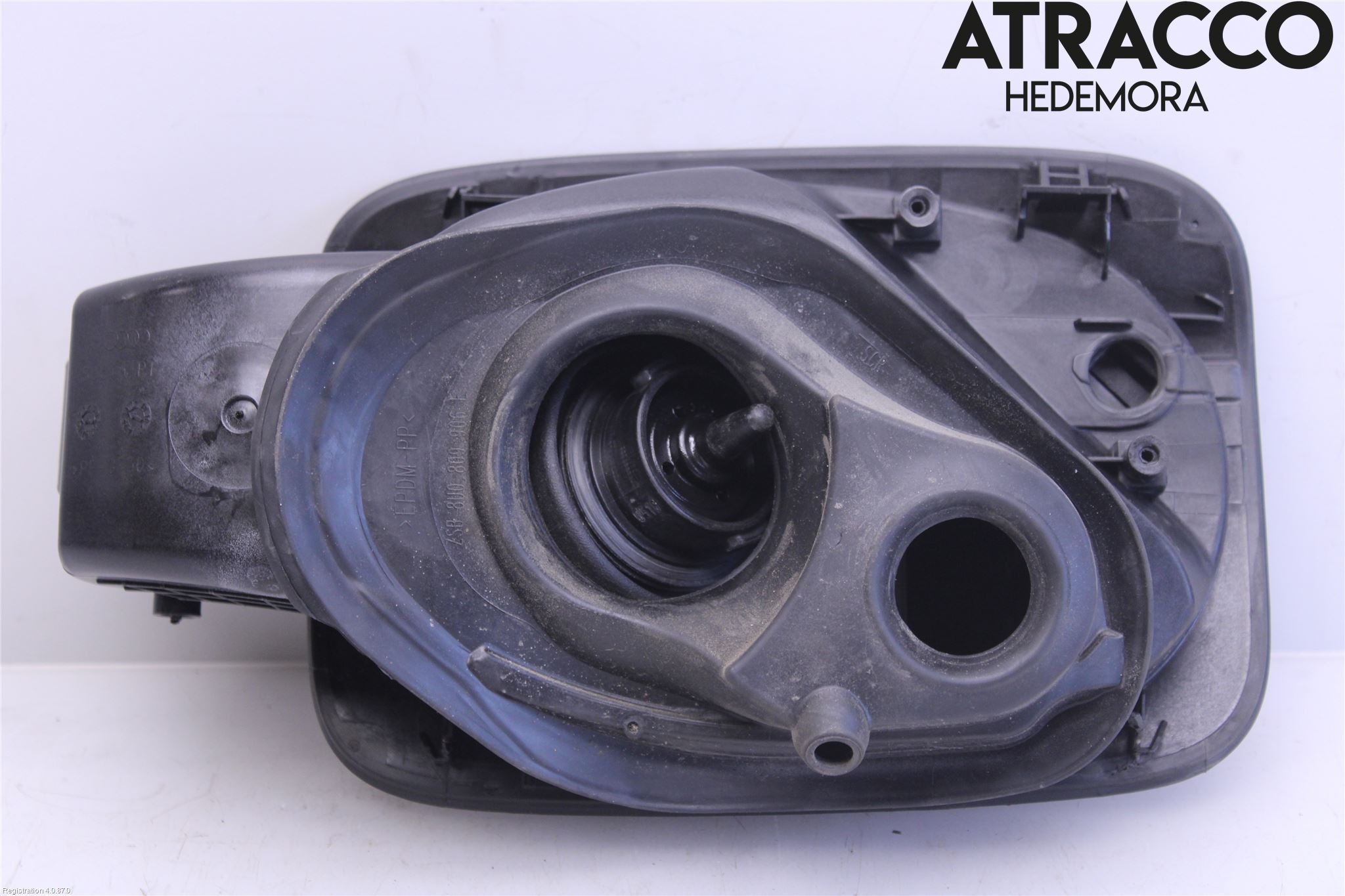 Audi Q3 8U 12-18 Tanklucka