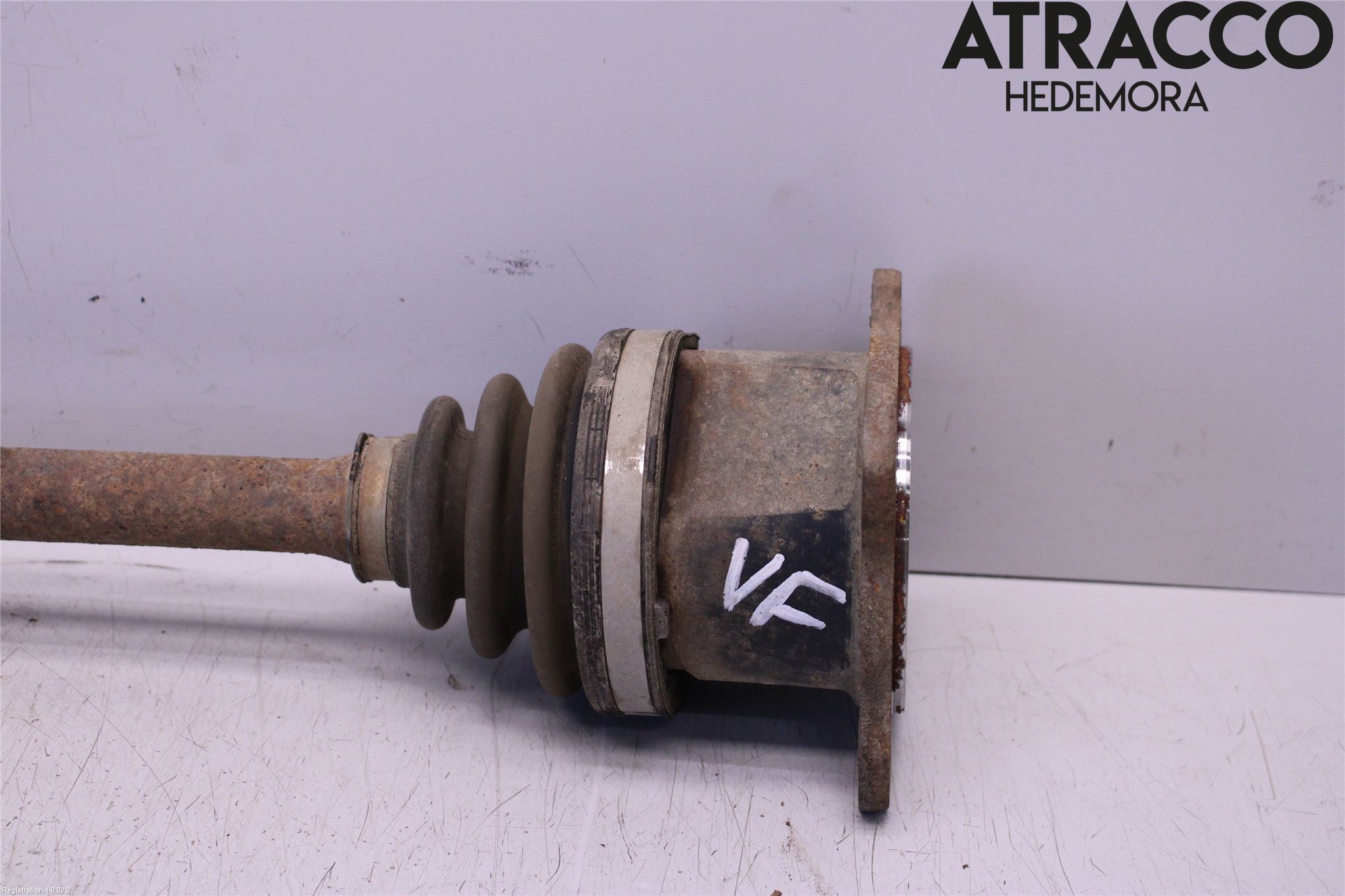 Suzuki GRAND VITARA II 06-14 Drivaxel Fram Vänster